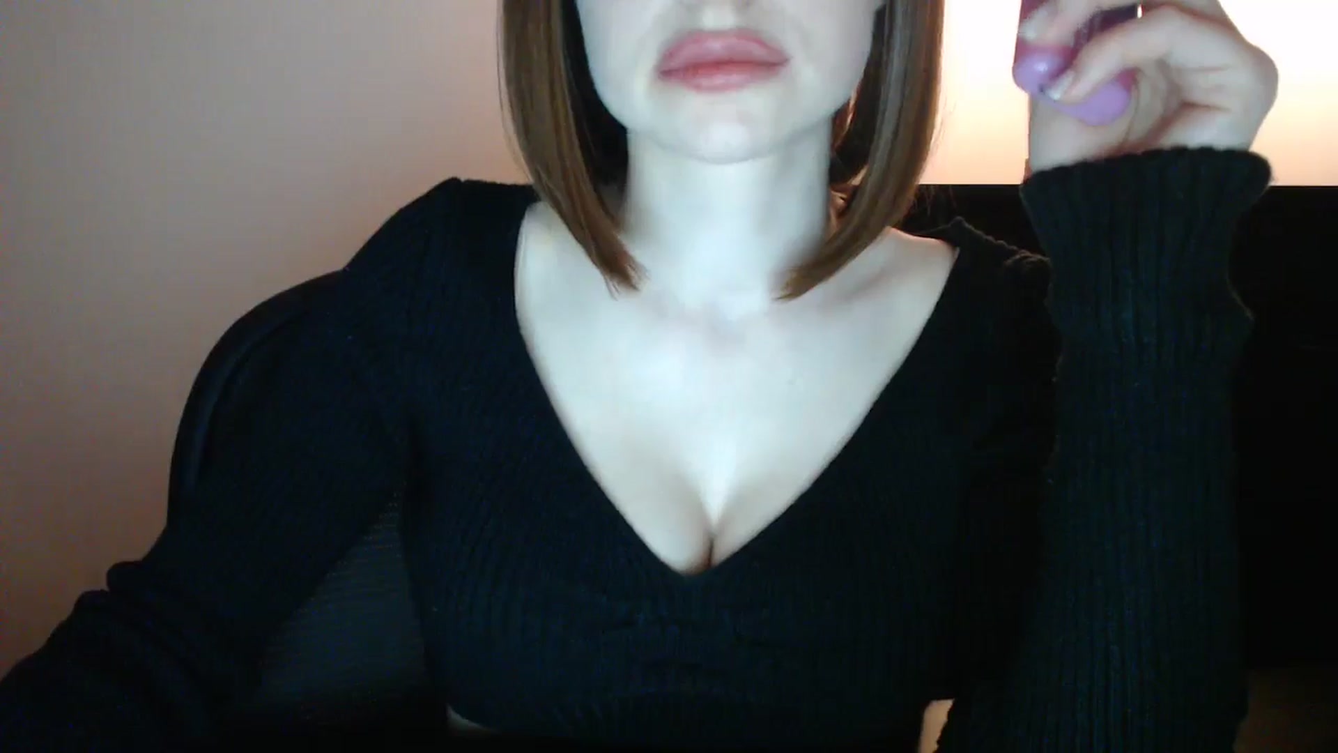 Gallery image thumbnail from Samanta_Luis's myfreecams stream on, 12/04/2024, 24:56 image 10 of 20