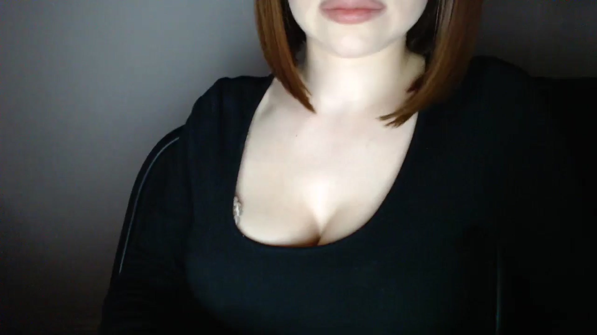 Gallery image thumbnail from Samanta_Luis's myfreecams stream on, 12/22/2024, 19:21 image 13 of 20