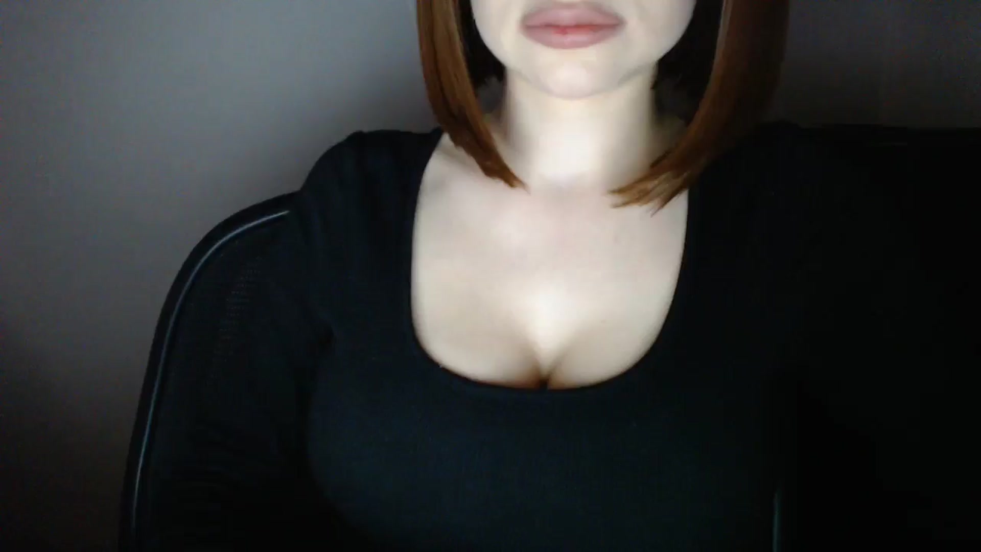 Gallery image thumbnail from Samanta_Luis's myfreecams stream on, 12/22/2024, 19:21 image 1 of 20