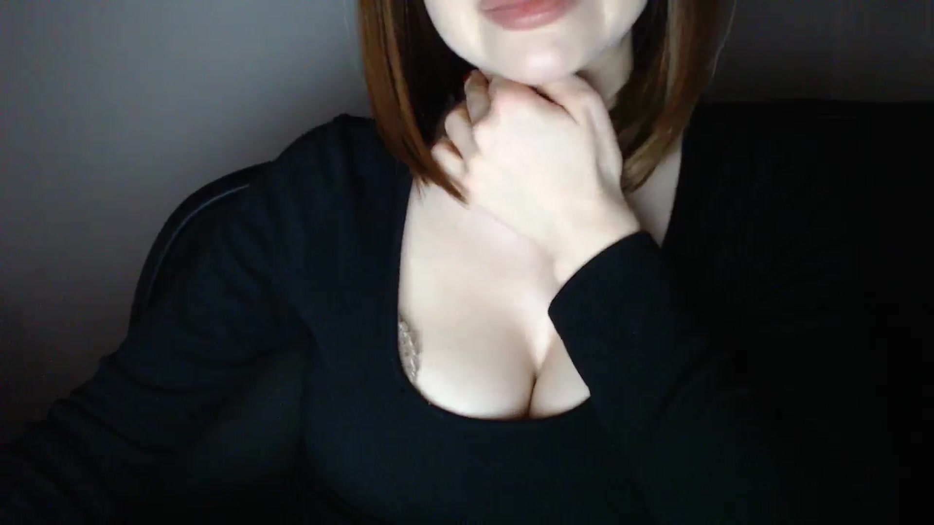 Gallery image thumbnail from Samanta_Luis's myfreecams stream on, 12/22/2024, 19:21 image 19 of 20