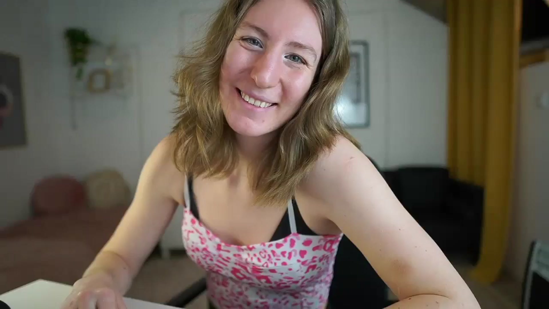 Gallery image thumbnail from Samantha_Snt's myfreecams stream on, 02/07/2024, 13:56 image 1 of 20