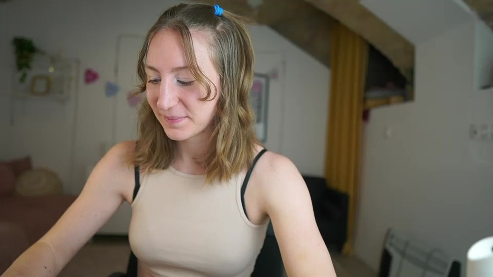 Gallery image thumbnail from Samantha_Snt's myfreecams stream on, 02/12/2024, 11:52 image 4 of 20