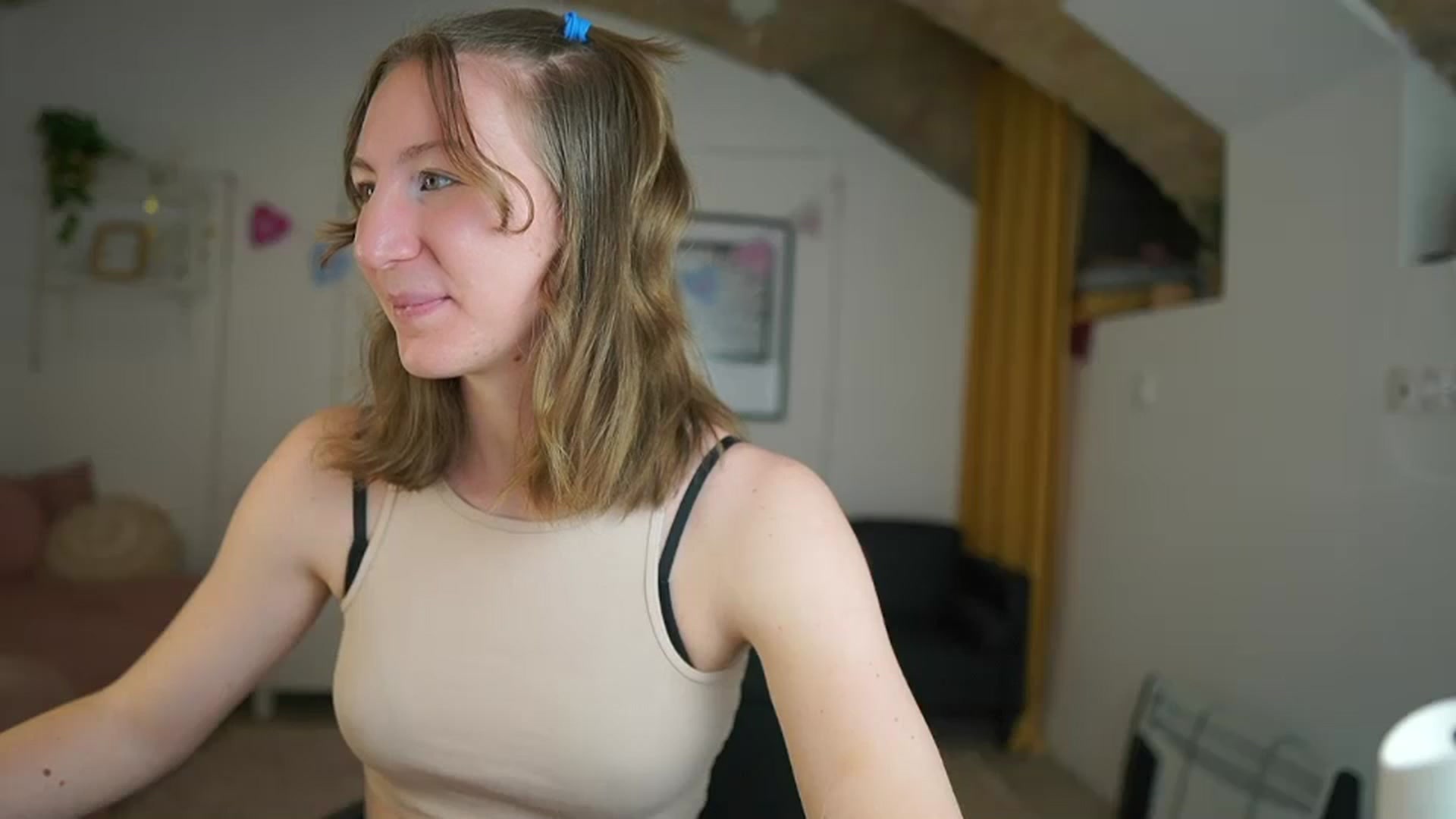 Gallery image thumbnail from Samantha_Snt's myfreecams stream on, 02/12/2024, 11:52 image 2 of 20
