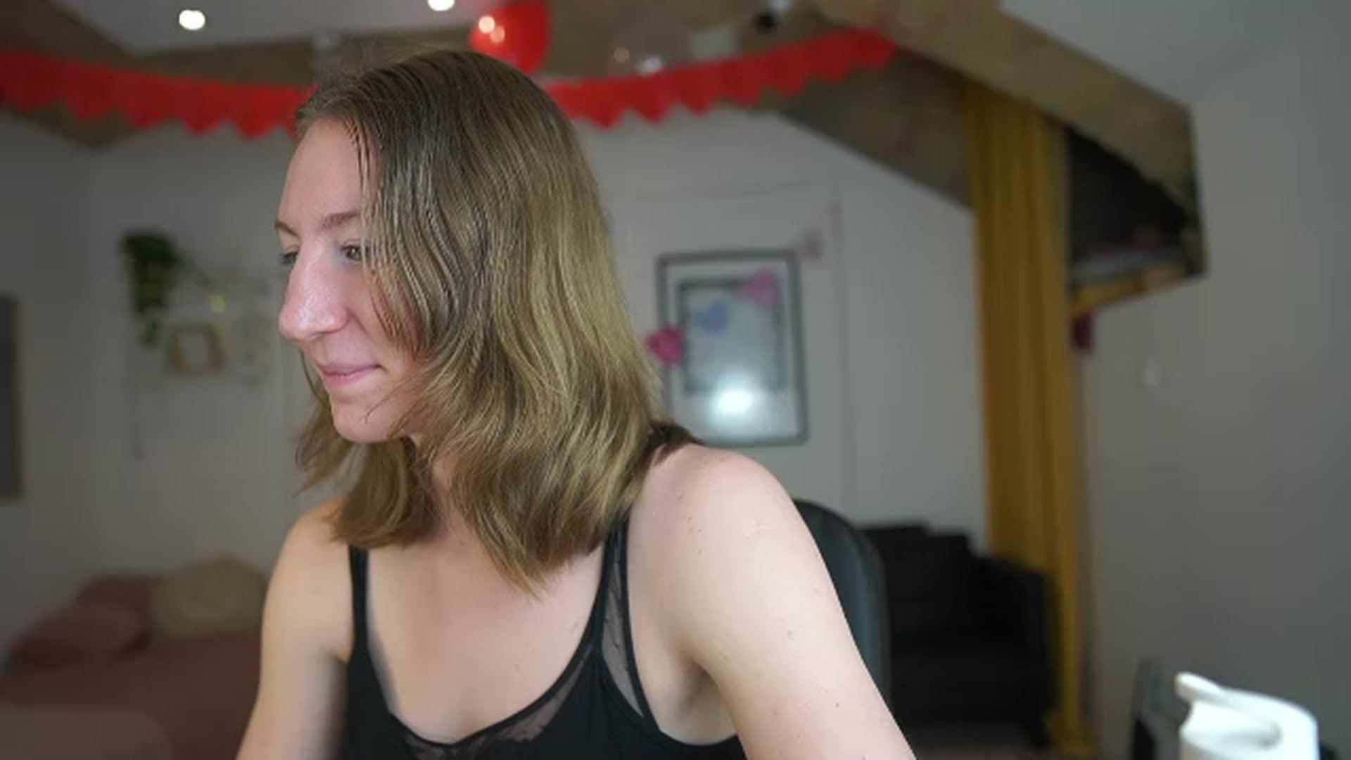 Gallery image thumbnail from Samantha_Snt's myfreecams stream on, 02/17/2024, 12:59 image 11 of 20