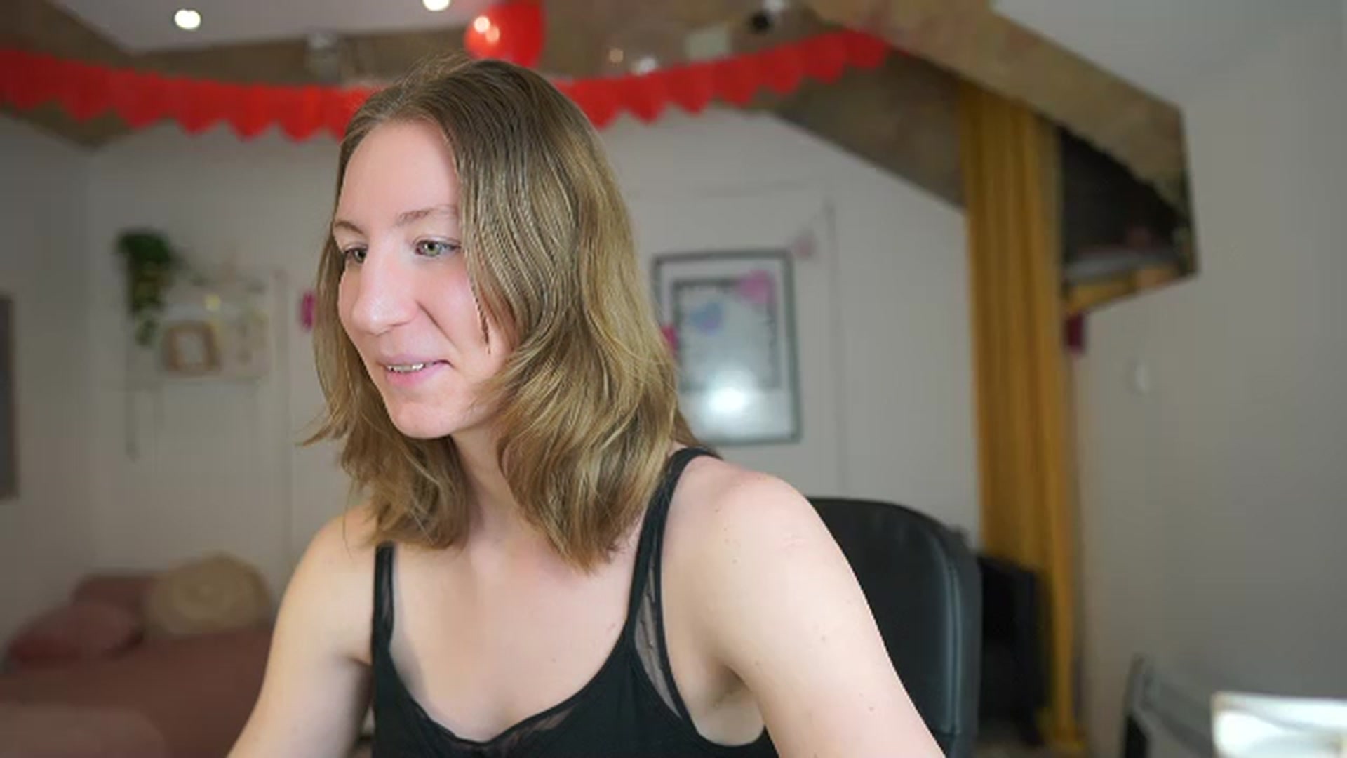 Gallery image thumbnail from Samantha_Snt's myfreecams stream on, 02/17/2024, 14:13 image 9 of 20