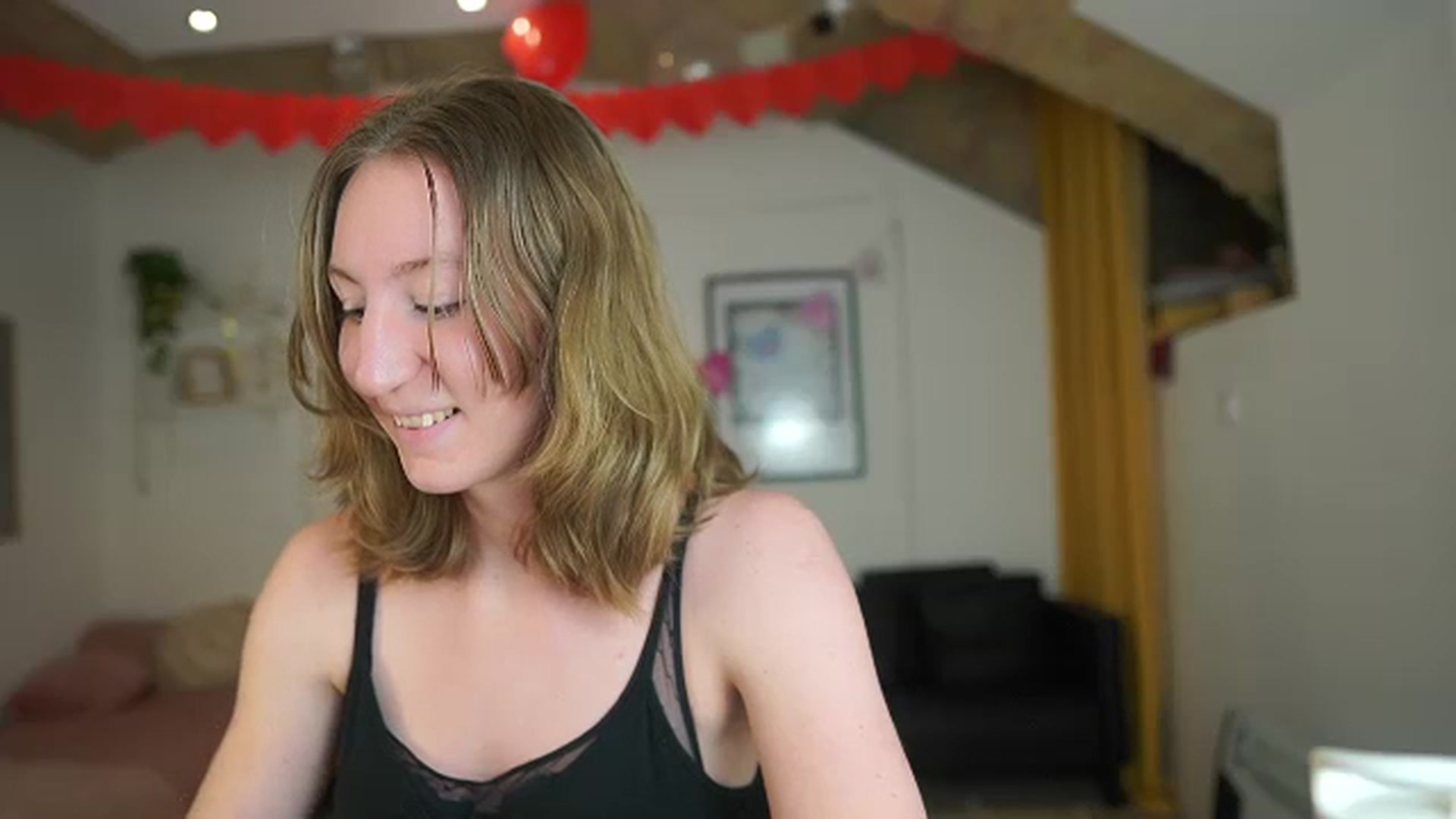 Gallery image thumbnail from Samantha_Snt's myfreecams stream on, 02/17/2024, 14:13 image 18 of 20