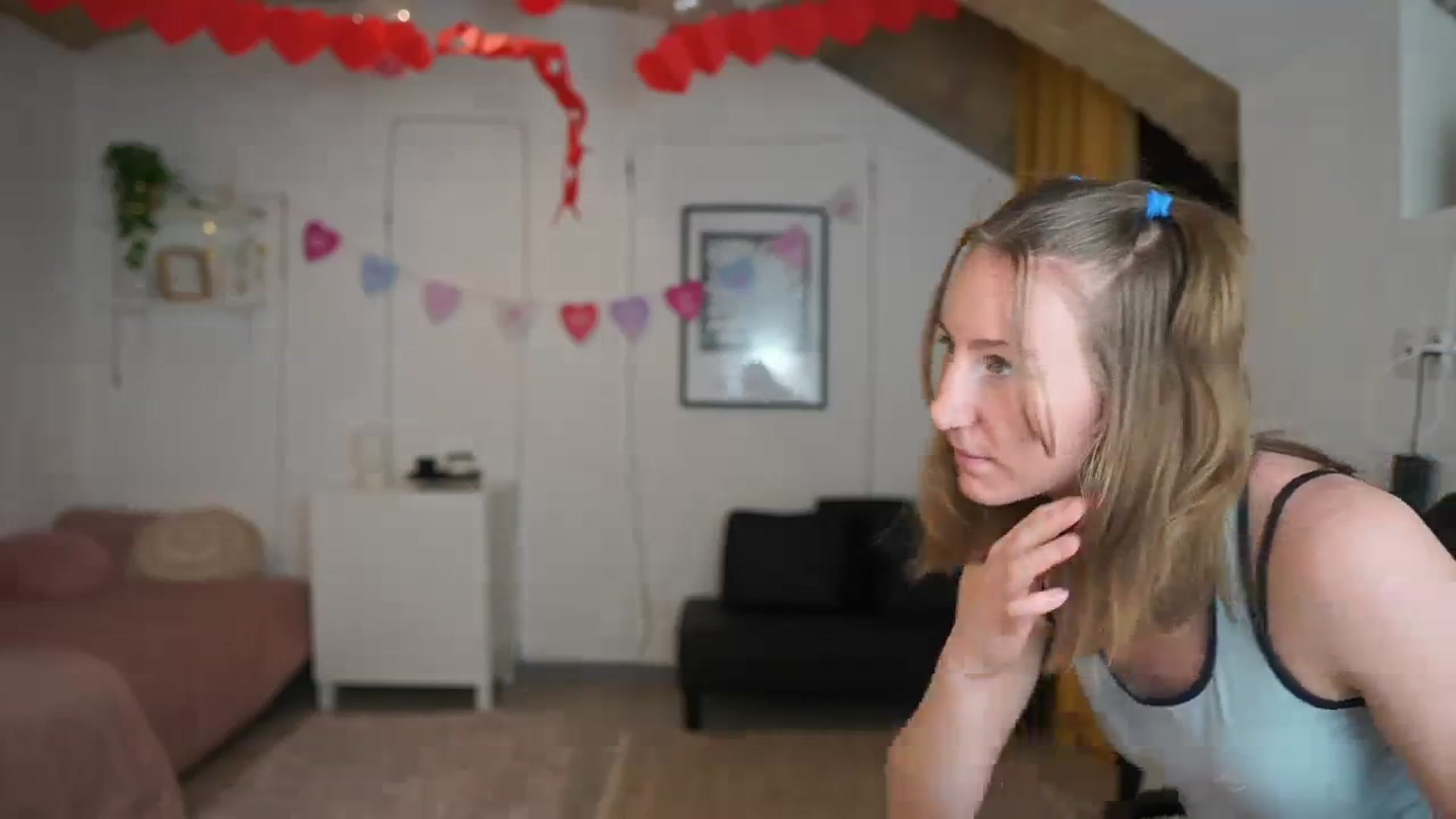 Gallery image thumbnail from Samantha_Snt's myfreecams stream on, 02/21/2024, 12:24 image 10 of 20