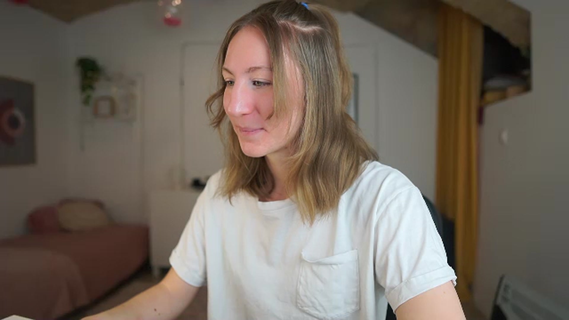 Gallery image thumbnail from Samantha_Snt's myfreecams stream on, 02/28/2024, 11:24 image 14 of 20