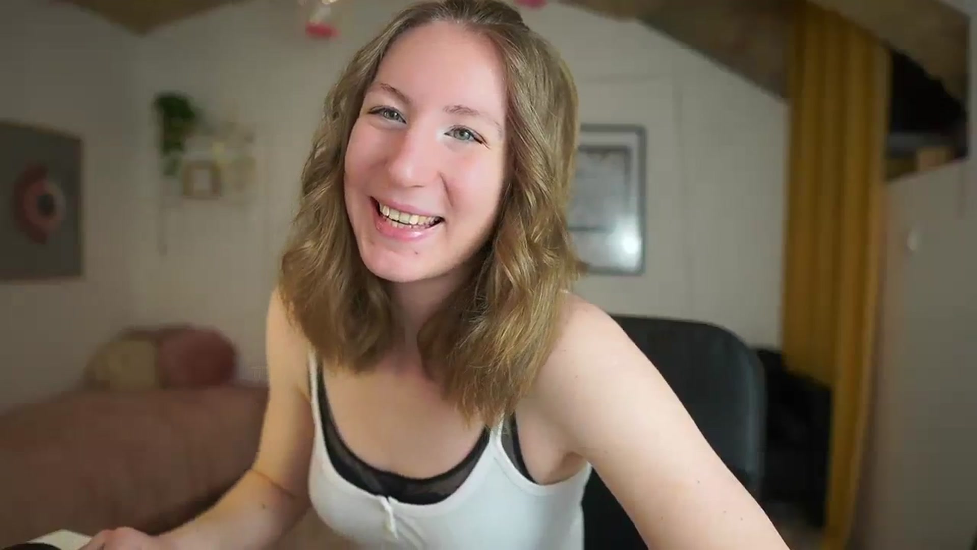 Gallery image thumbnail from Samantha_Snt's myfreecams stream on, 03/08/2024, 10:48 image 9 of 20