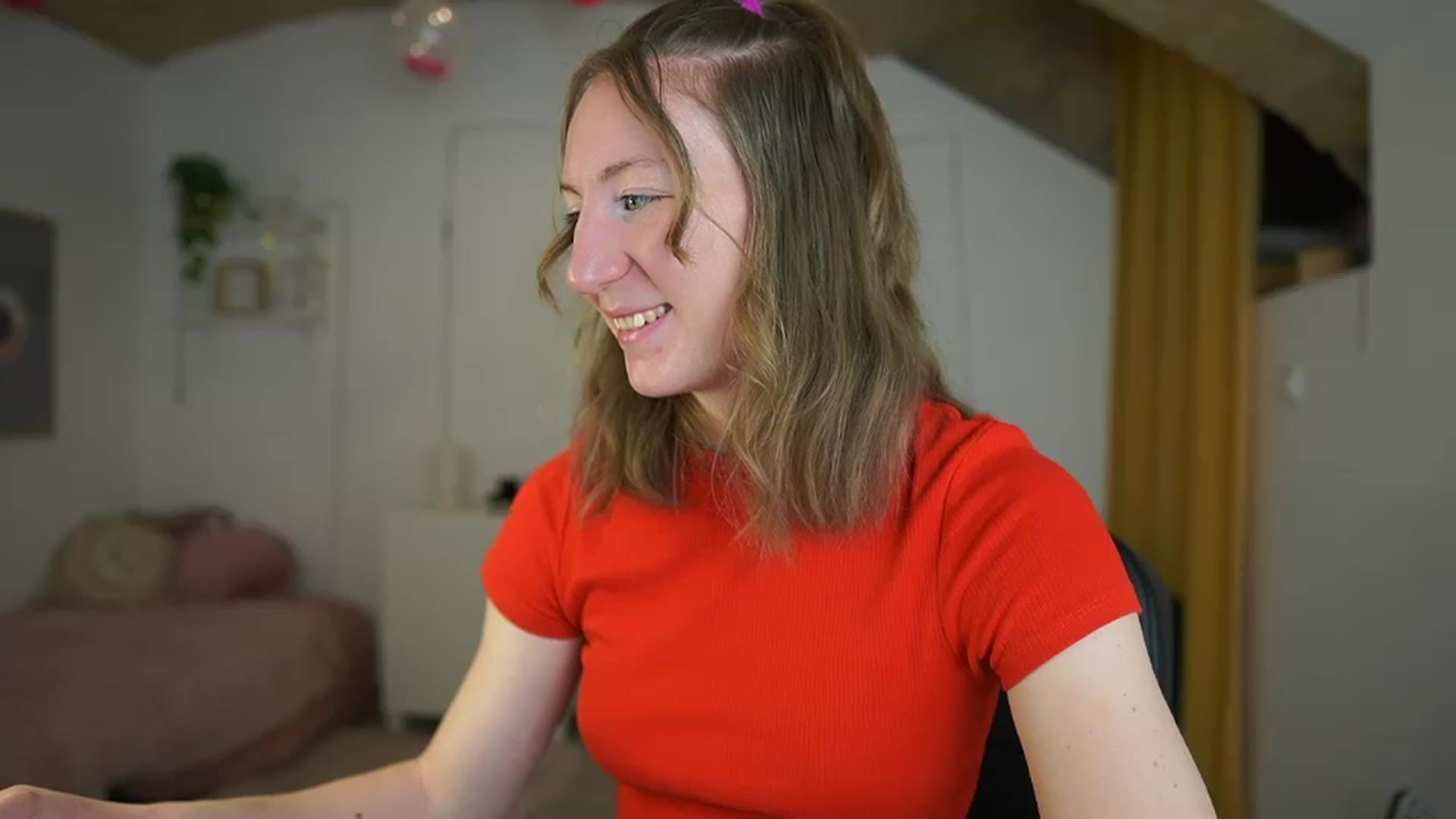Gallery image thumbnail from Samantha_Snt's myfreecams stream on, 03/11/2024, 09:49 image 10 of 20