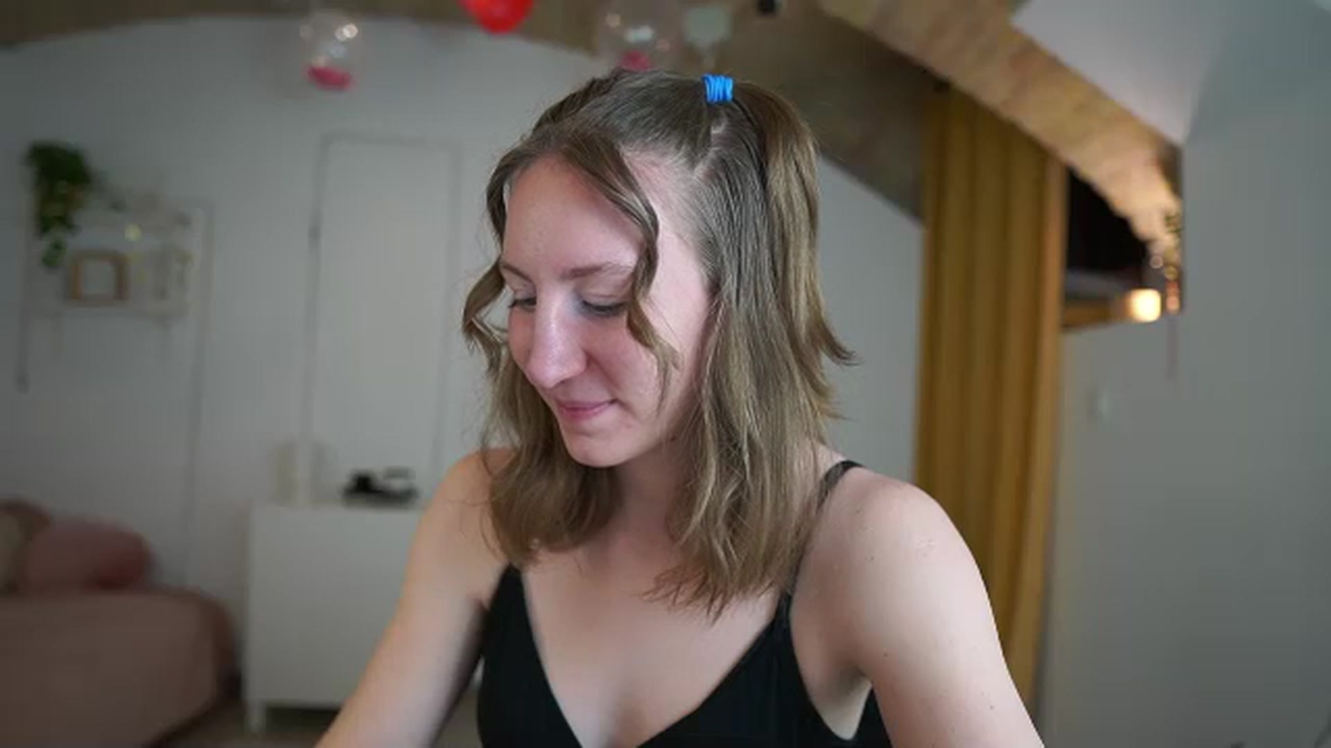 Gallery image thumbnail from Samantha_Snt's myfreecams stream on, 03/15/2024, 17:12 image 20 of 20