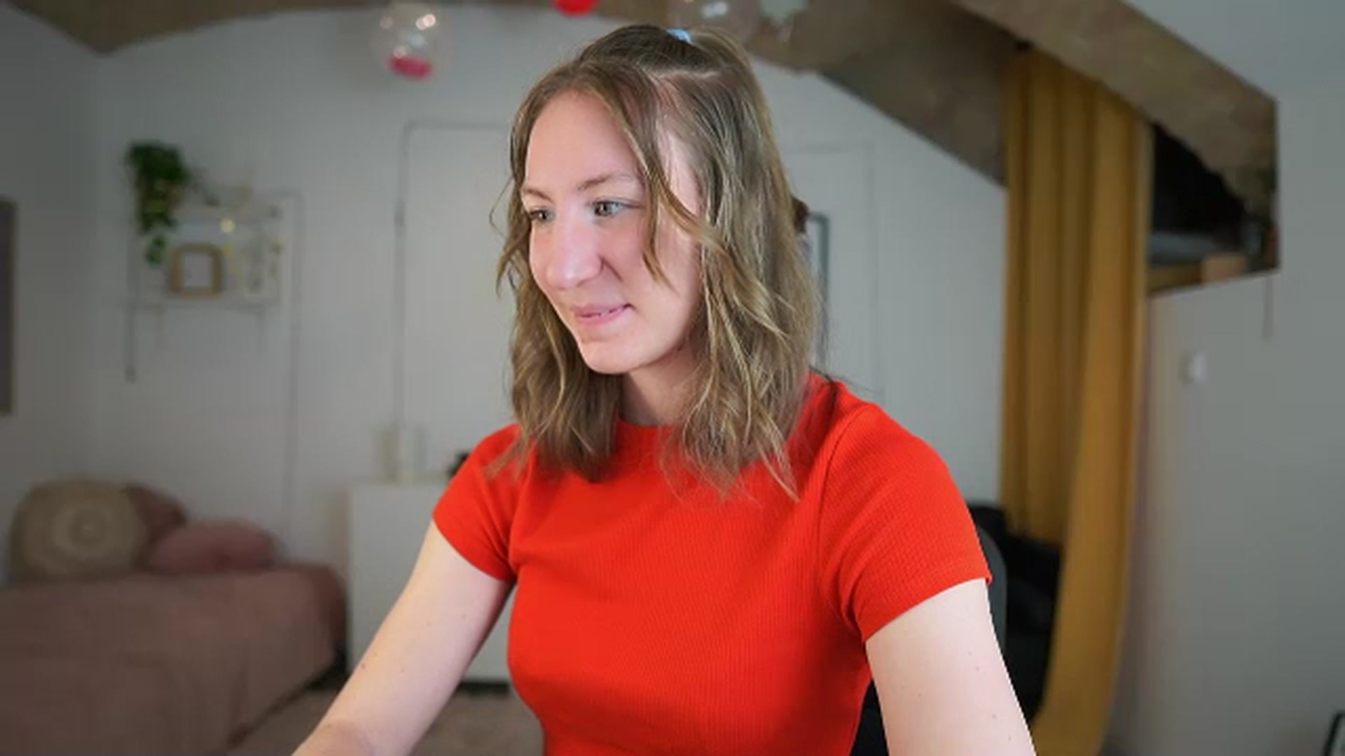 Gallery image thumbnail from Samantha_Snt's myfreecams stream on, 03/20/2024, 13:47 image 15 of 20
