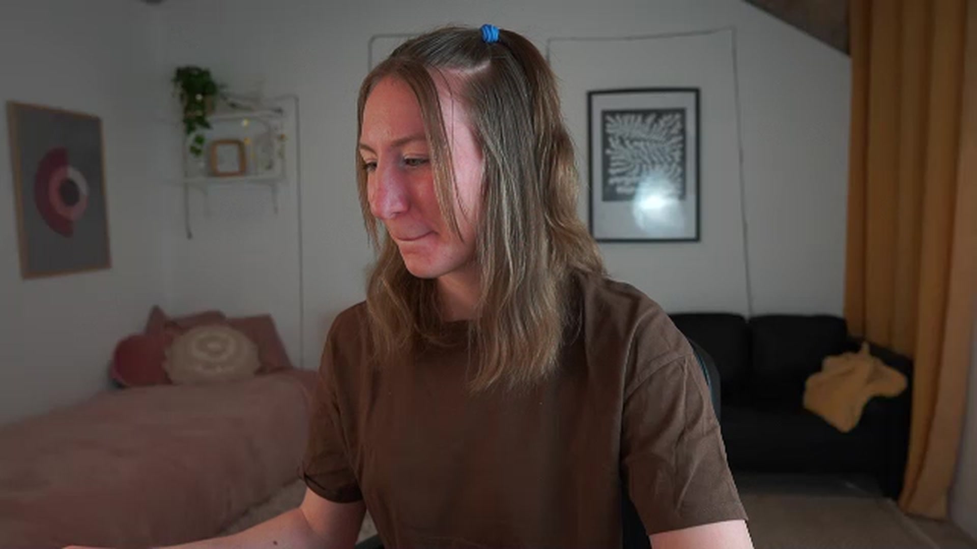 Gallery image thumbnail from Samantha_Snt's myfreecams stream on, 04/10/2024, 12:18 image 4 of 20