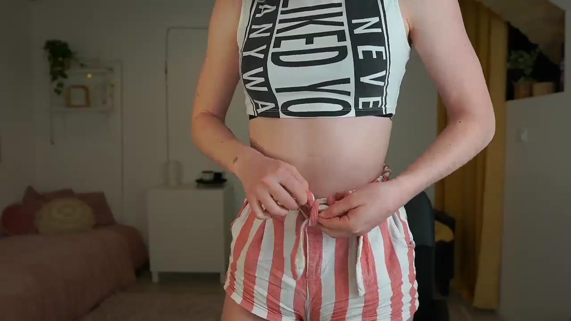Gallery image thumbnail from Samantha_Snt's myfreecams stream on, 04/14/2024, 12:52 image 2 of 20