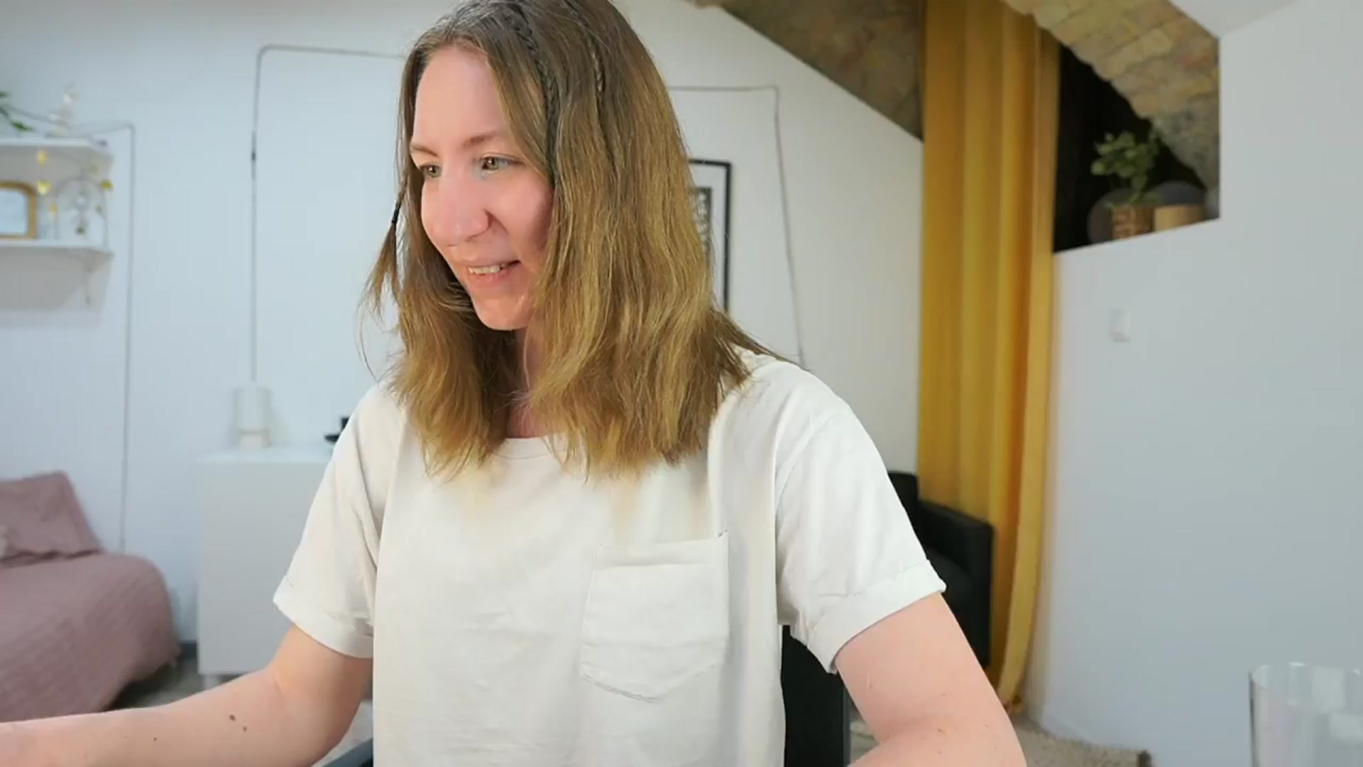 Gallery image thumbnail from Samantha_Snt's myfreecams stream on, 05/06/2024, 12:54 image 2 of 20