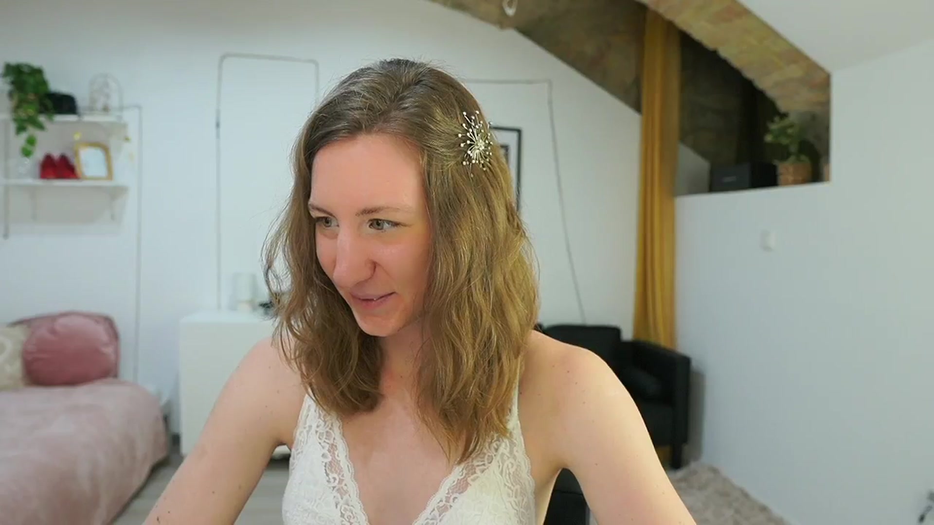 Gallery image thumbnail from Samantha_Snt's myfreecams stream on, 06/11/2024, 11:49 image 15 of 20