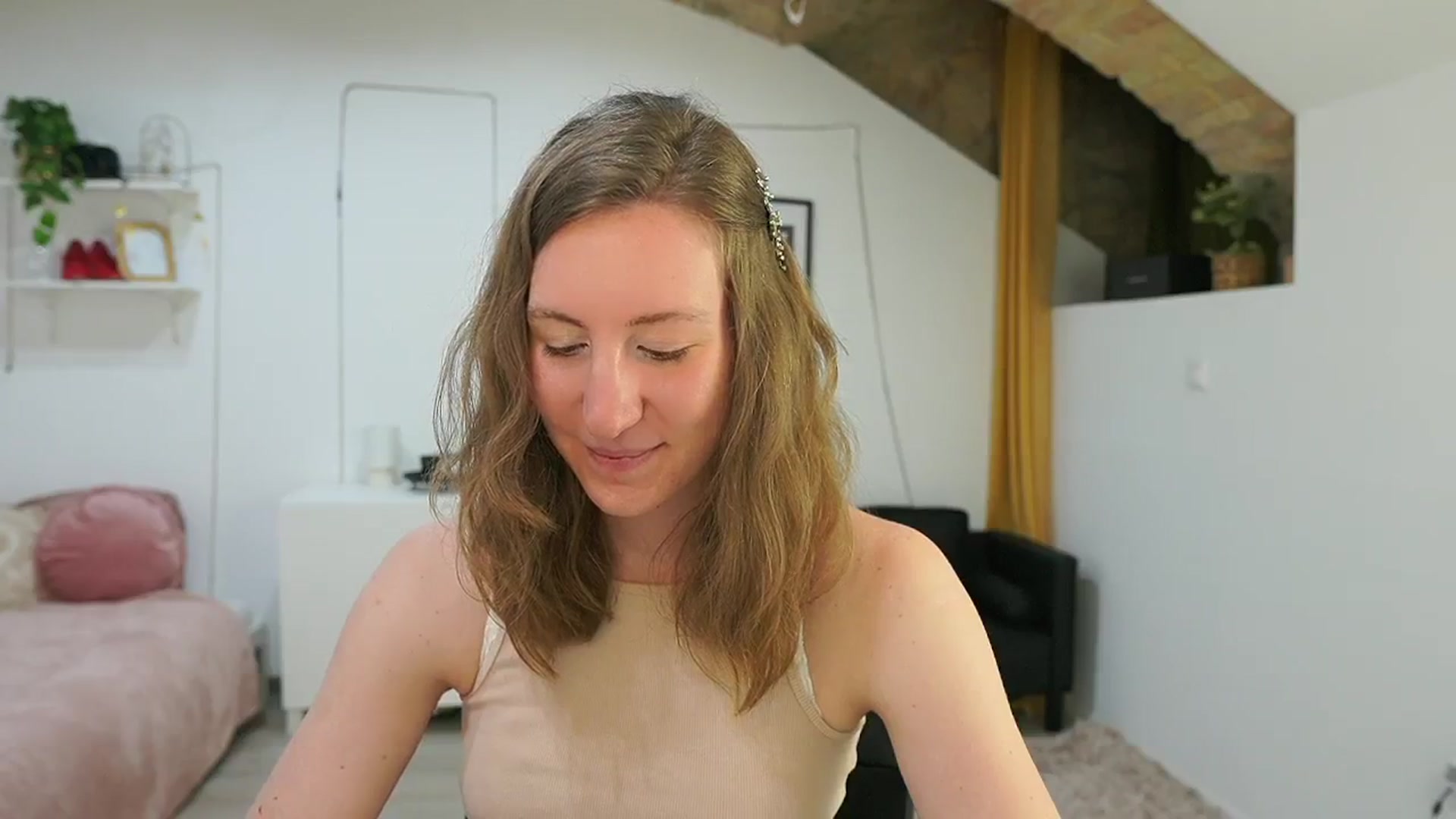 Gallery image thumbnail from Samantha_Snt's myfreecams stream on, 06/11/2024, 12:53 image 20 of 20