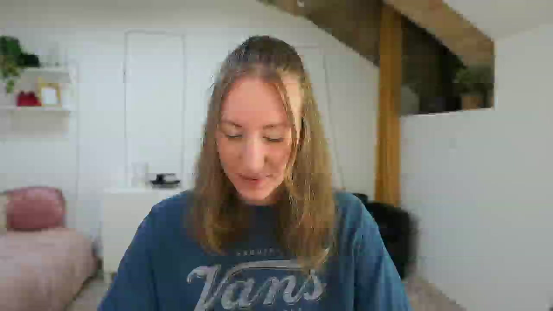 Gallery image thumbnail from Samantha_Snt's myfreecams stream on, 06/12/2024, 10:13 image 8 of 20