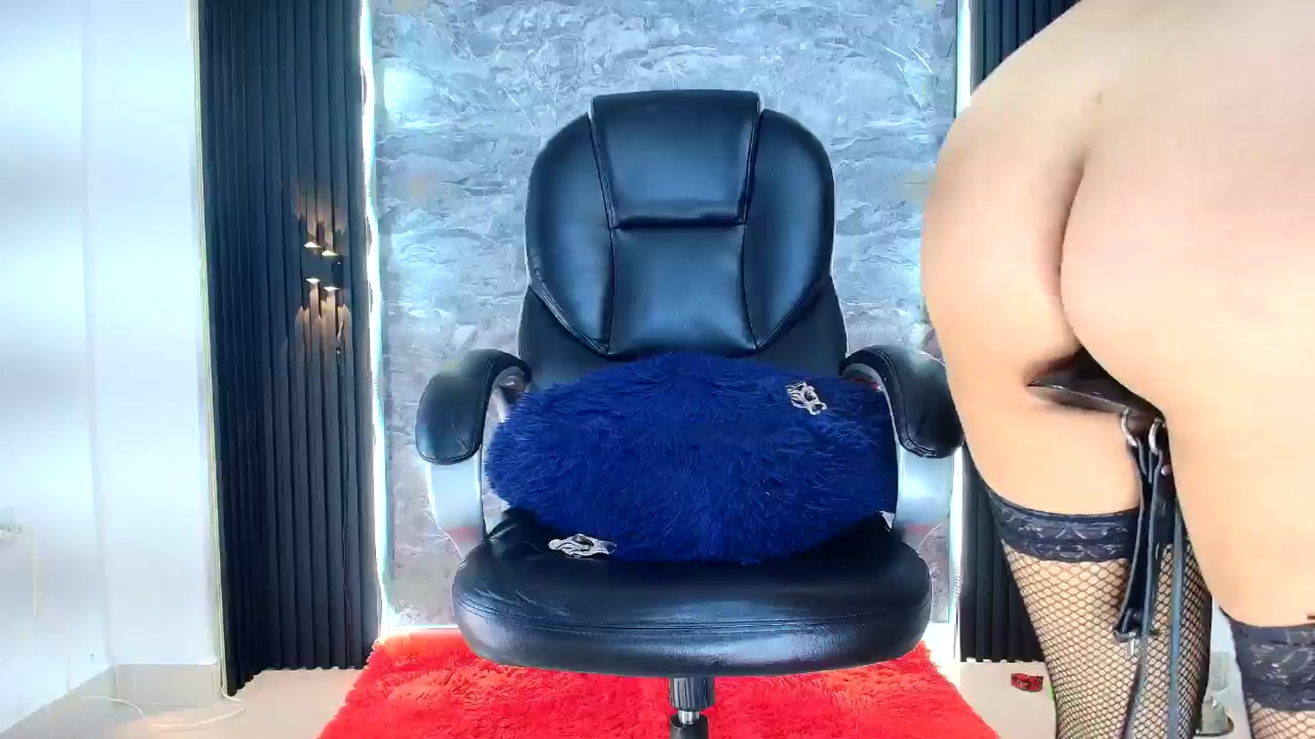 Gallery image thumbnail from Samantha_bdsm's myfreecams stream on, 03/08/2026, 14:48 image 16 of 20