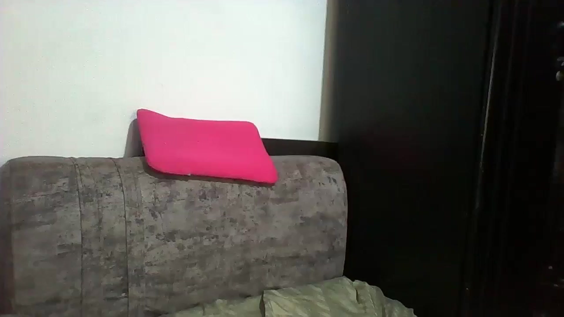 Gallery image thumbnail from Samanthaswee's myfreecams stream on, 09/17/2024, 04:58 image 19 of 20