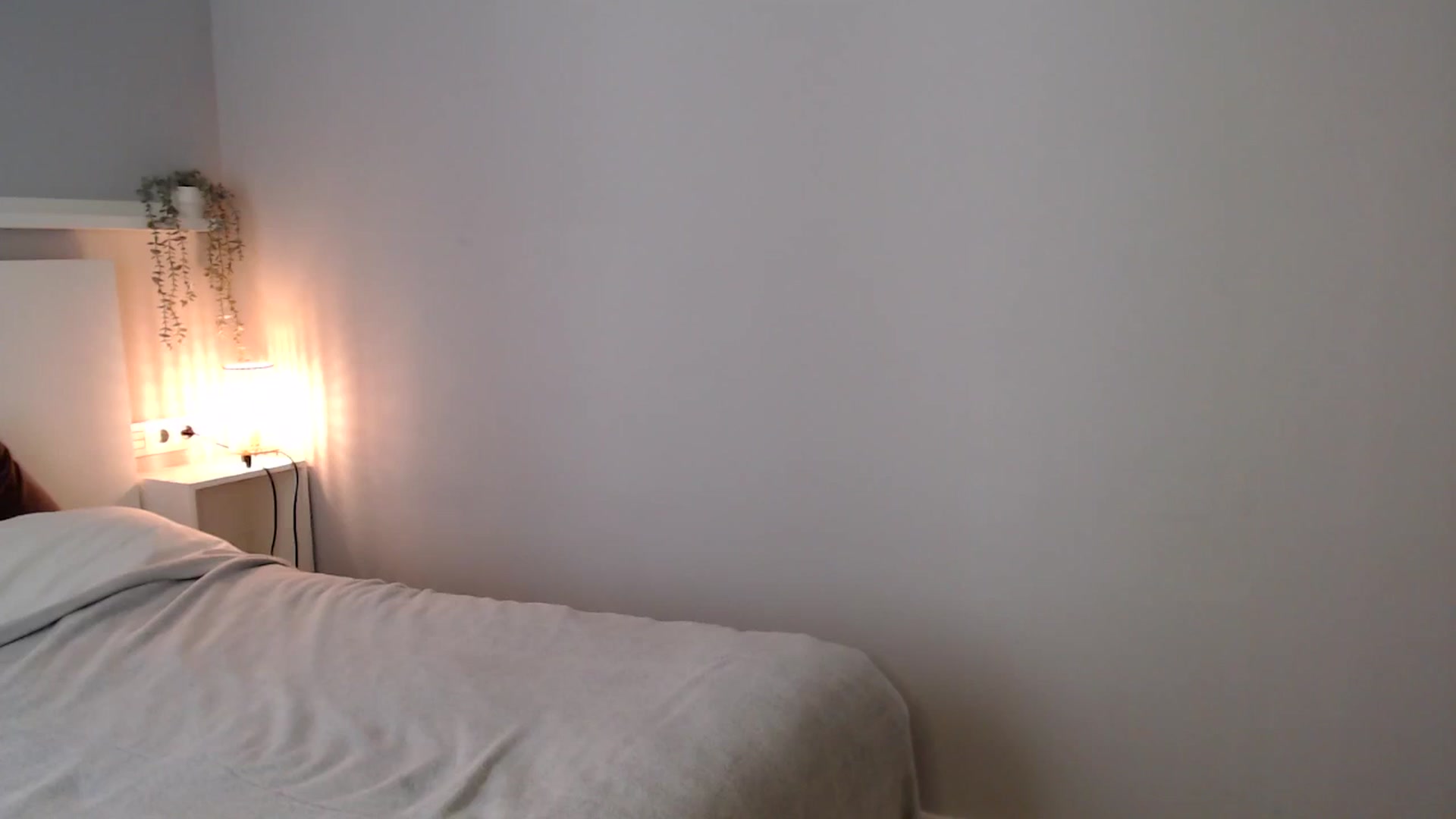 Gallery image thumbnail from SaminaV's myfreecams stream on, 04/19/2024, 11:29 image 8 of 20