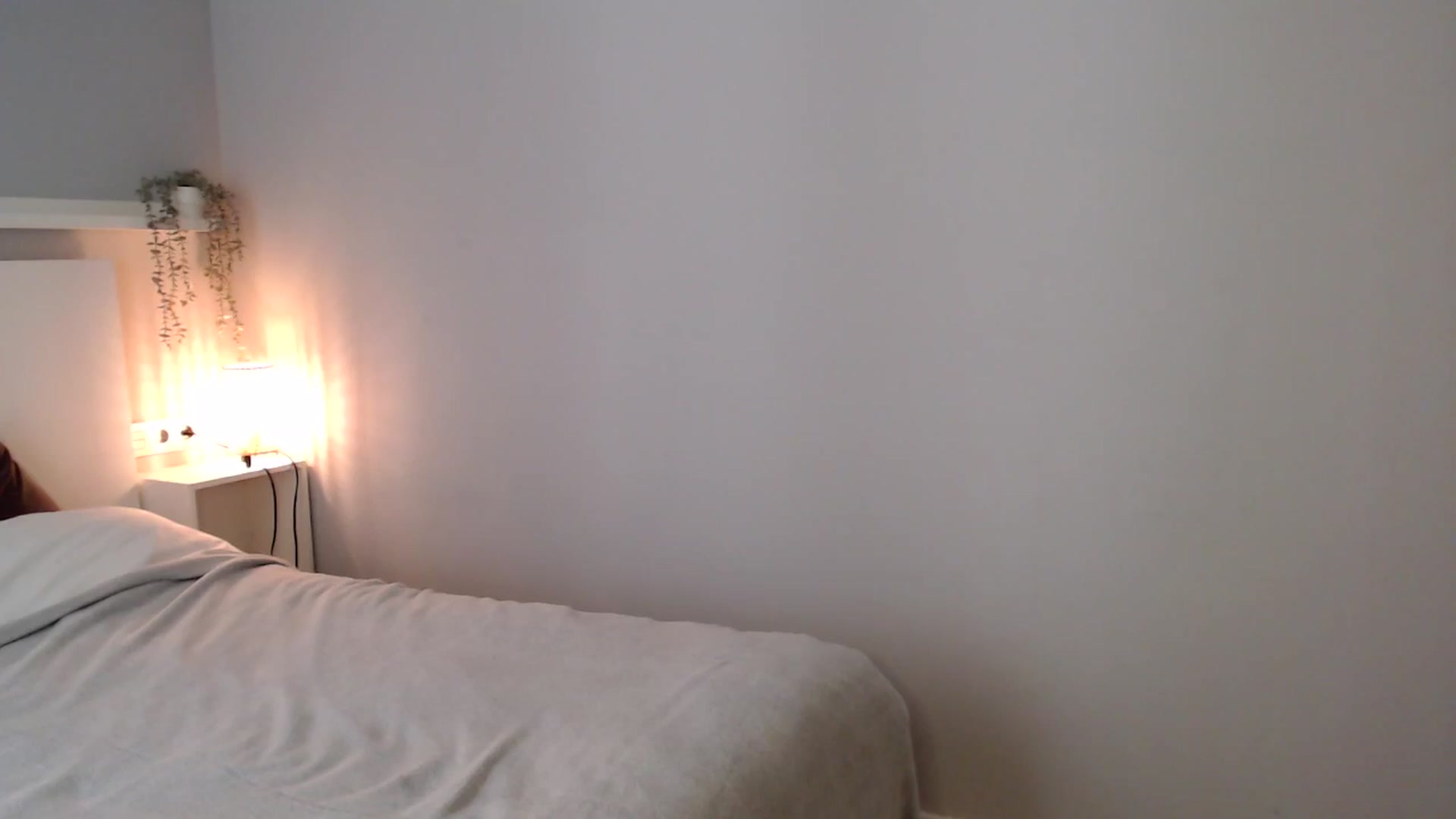 Gallery image thumbnail from SaminaV's myfreecams stream on, 04/19/2024, 11:29 image 6 of 20