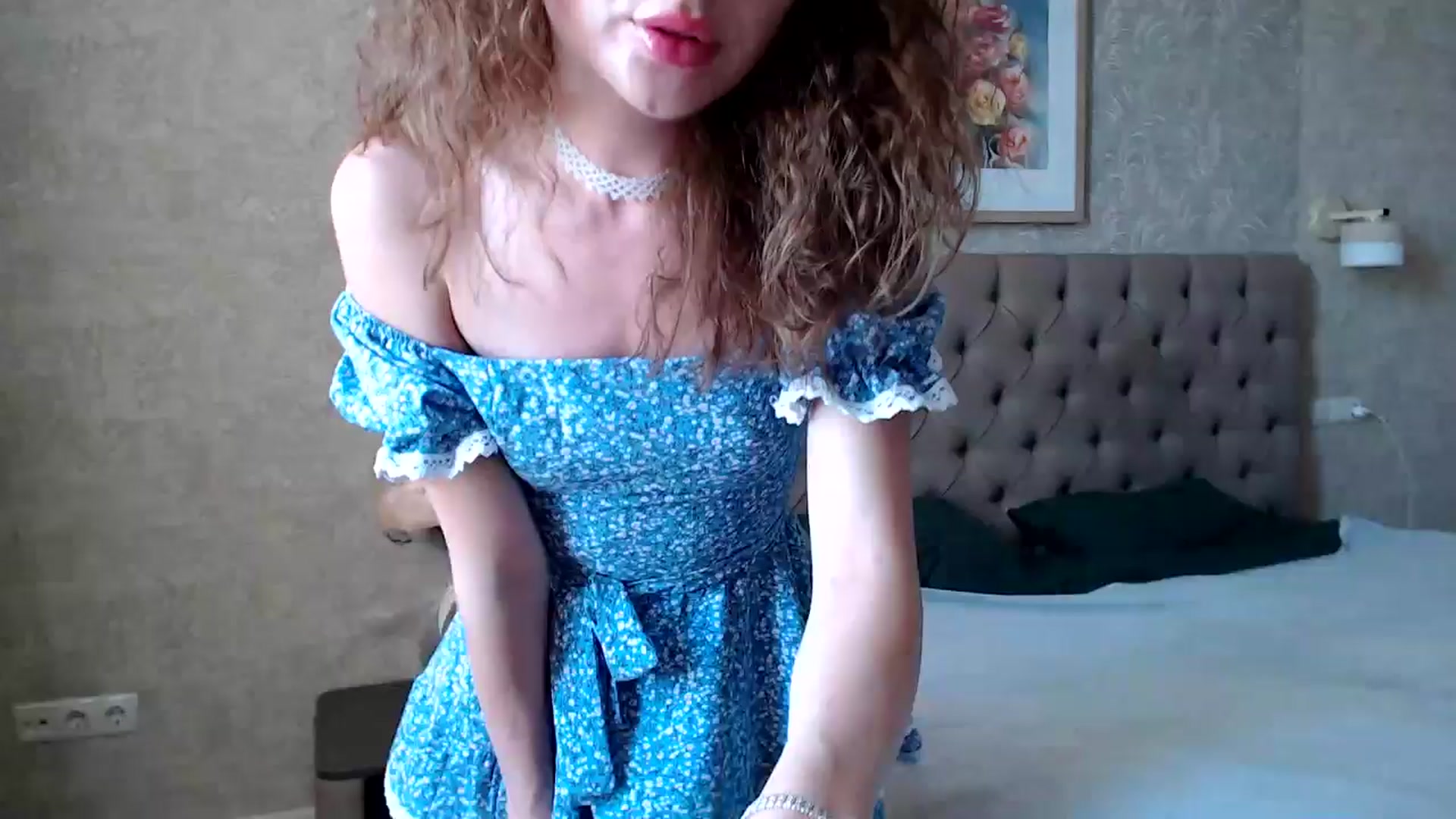 Gallery image thumbnail from SaminaV's myfreecams stream on, 05/22/2024, 12:31 image 1 of 20