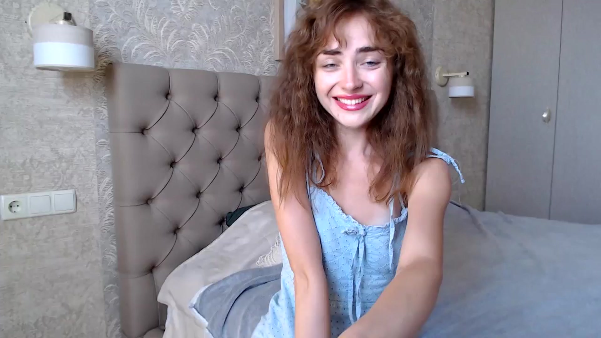 Gallery image thumbnail from SaminaV's myfreecams stream on, 06/30/2024, 09:34 image 14 of 20