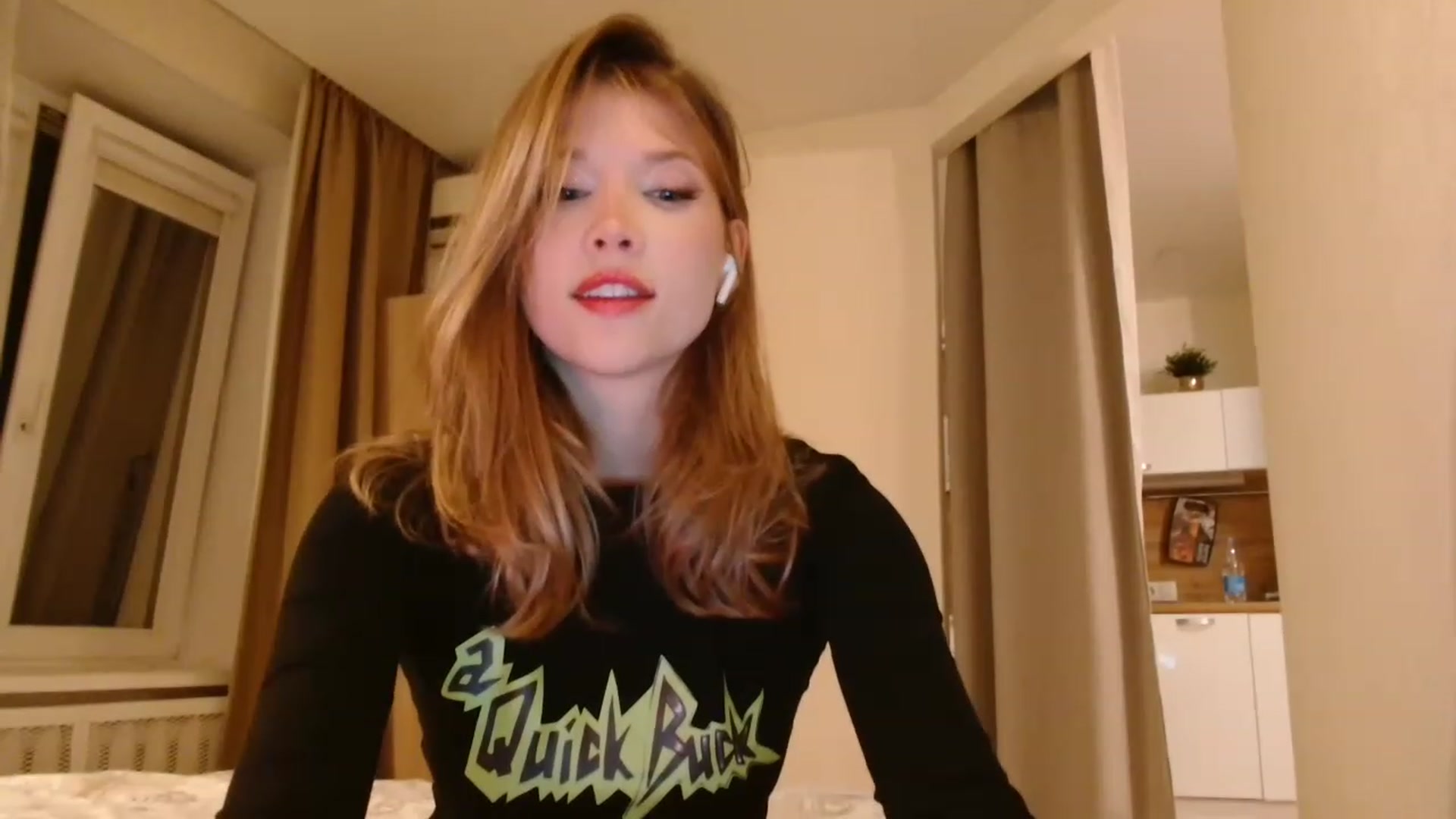 Gallery image thumbnail from SammiChi's myfreecams stream on, 05/25/2023, 23:42 image 20 of 20