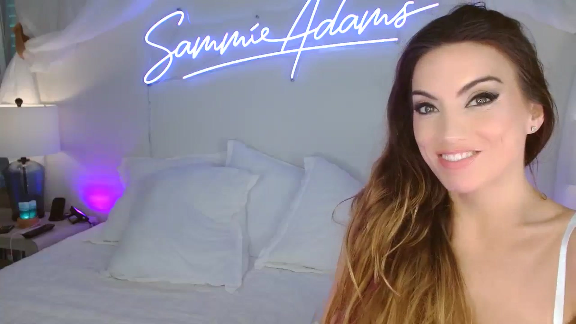 Gallery image thumbnail from SammieAdams's myfreecams stream on, 10/27/2023, 18:29 image 7 of 20