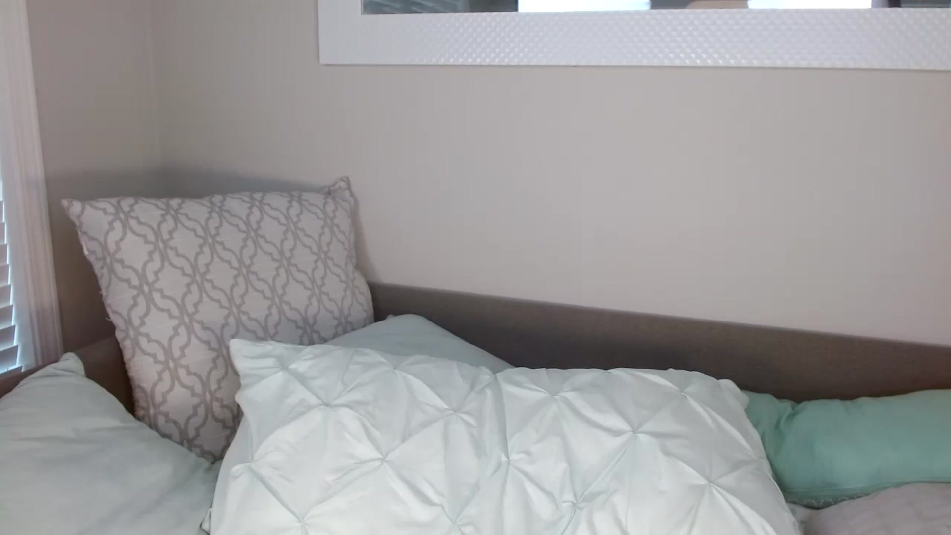 Gallery image thumbnail from SammieAdams's myfreecams stream on, 01/05/2024, 20:46 image 4 of 20