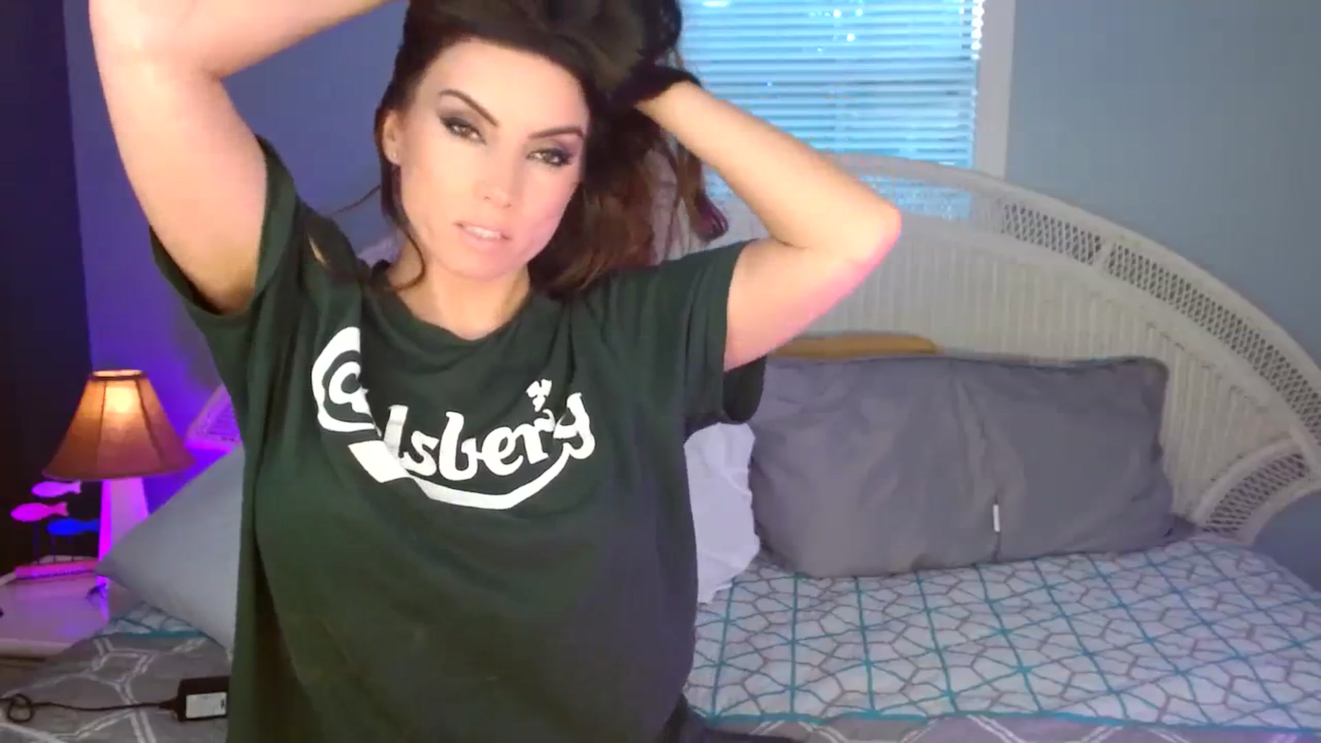 Gallery image thumbnail from SammieAdams's myfreecams stream on, 01/29/2024, 22:52 image 6 of 20
