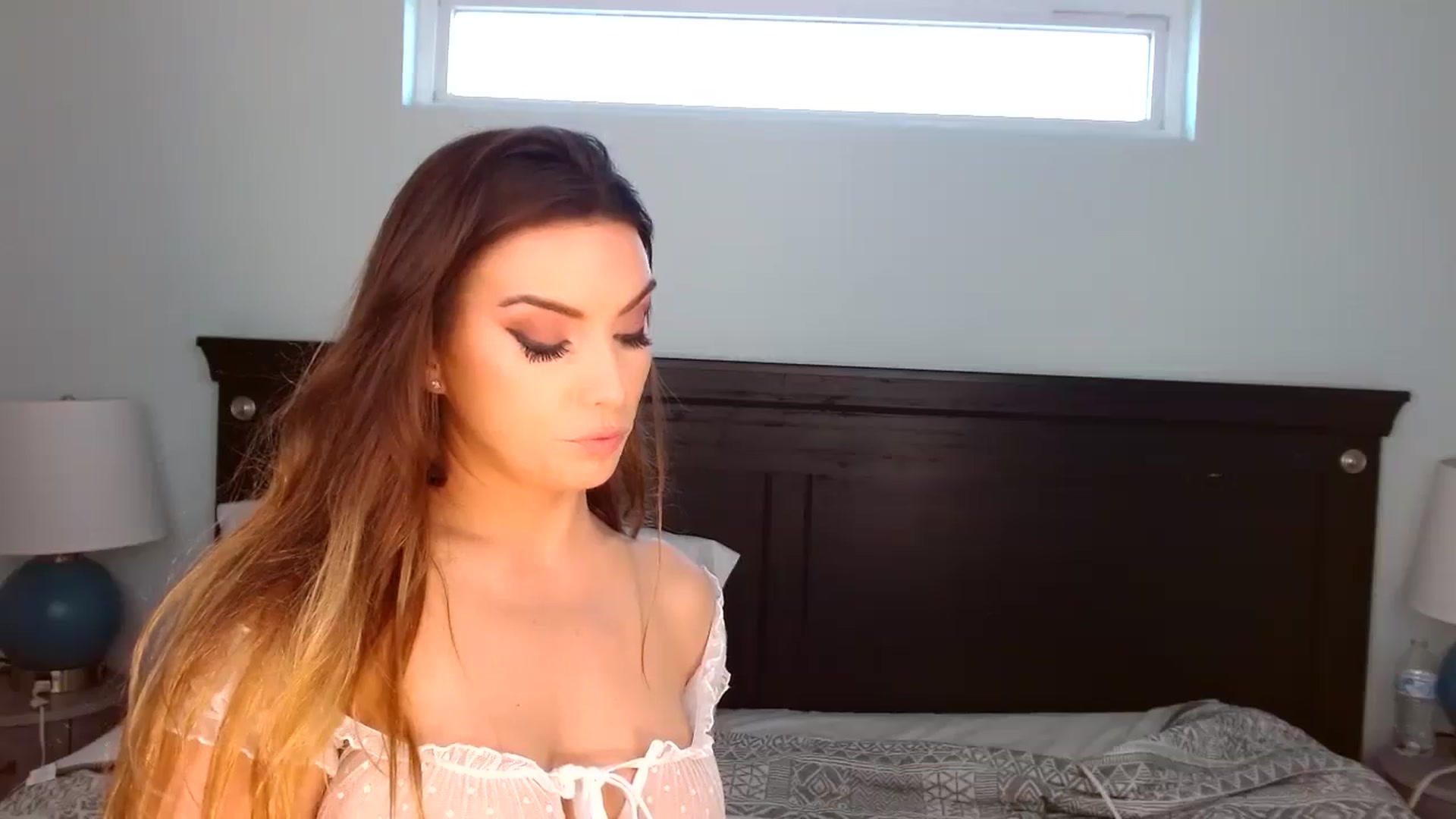 Gallery image thumbnail from SammieAdams's myfreecams stream on, 03/05/2024, 19:27 image 6 of 20