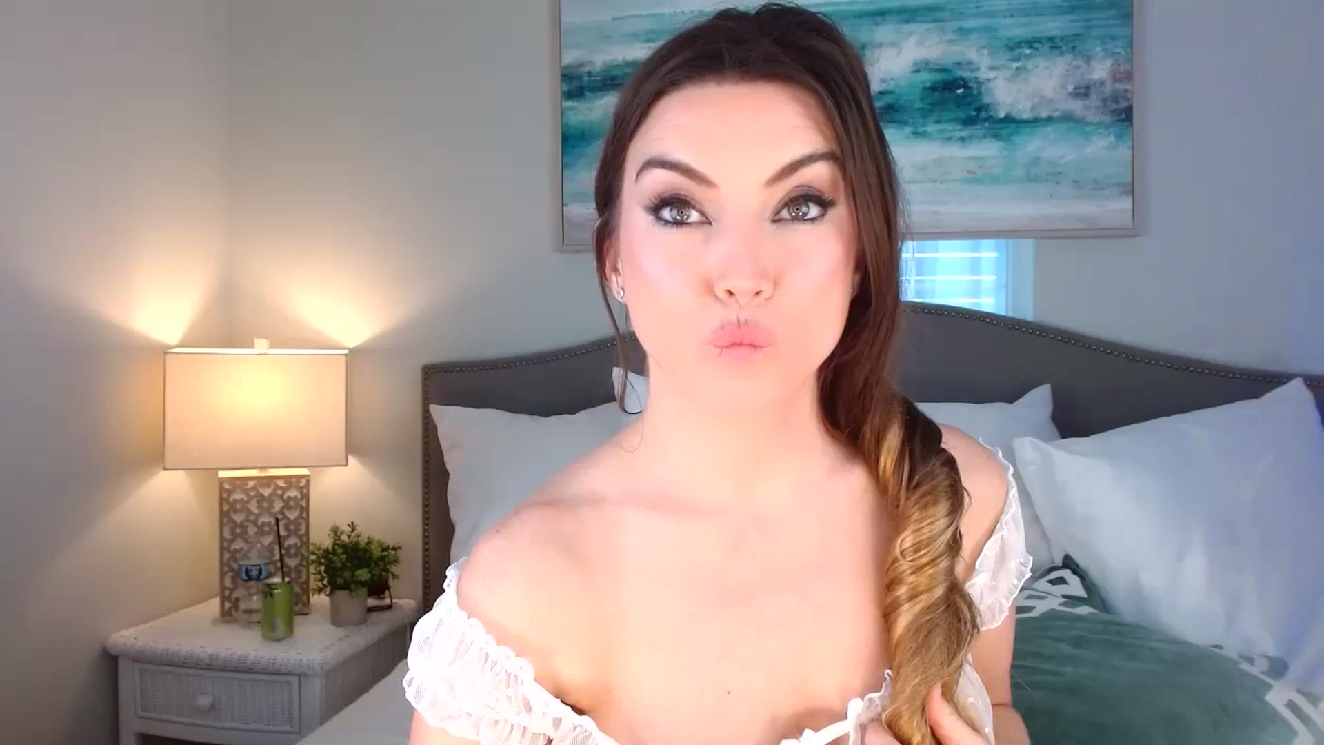 Gallery image thumbnail from SammieAdams's myfreecams stream on, 03/22/2024, 22:41 image 4 of 20