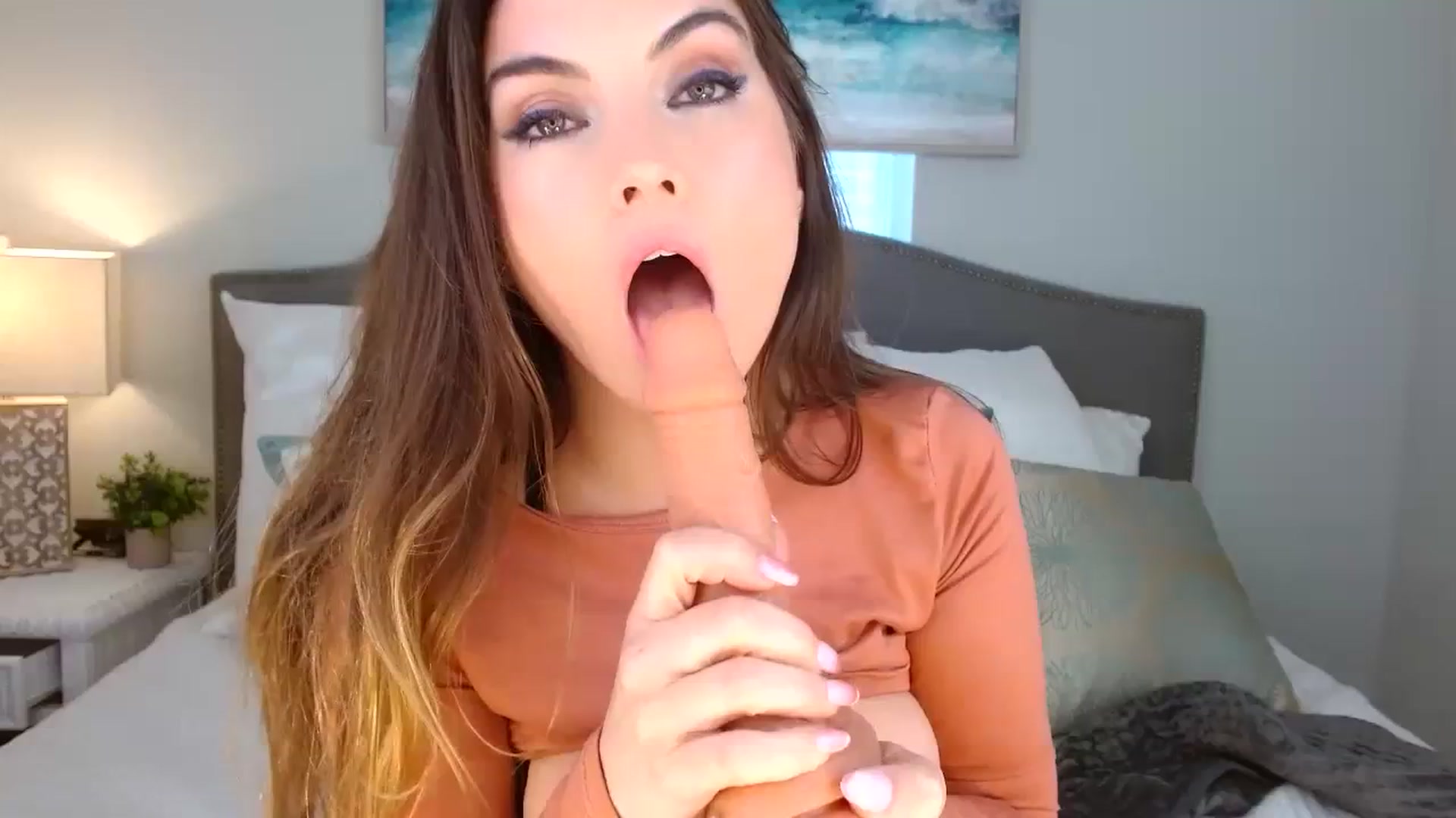 Gallery image thumbnail from SammieAdams's myfreecams stream on, 03/30/2024, 22:38 image 11 of 20