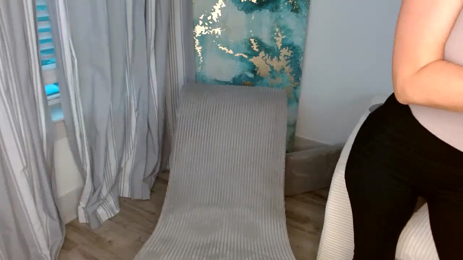 Gallery image thumbnail from SammieAdams's myfreecams stream on, 03/11/2026, 23:55 image 3 of 20