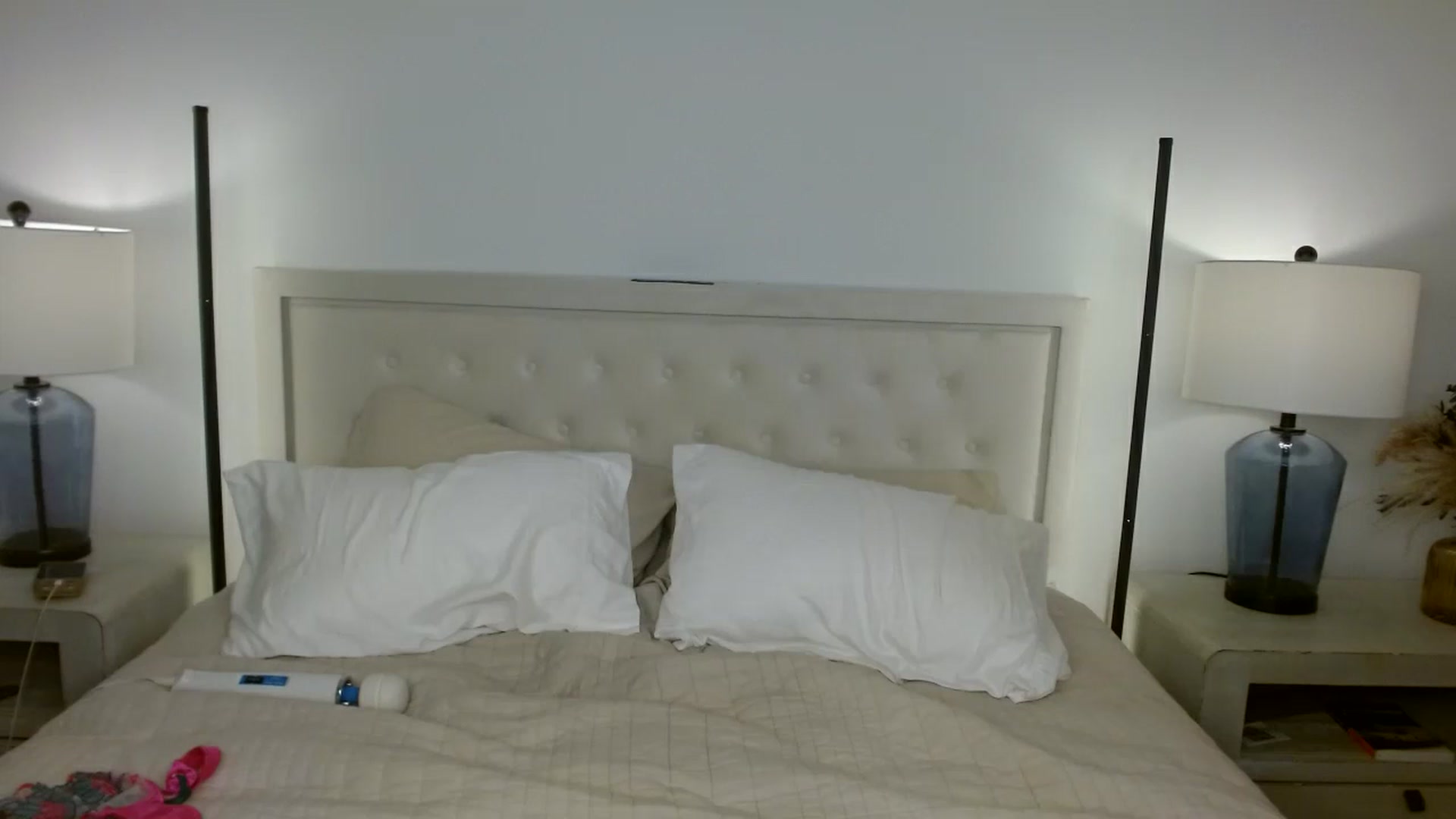 Gallery image thumbnail from SammieAdams's myfreecams stream on, 05/06/2026, 21:36 image 18 of 20