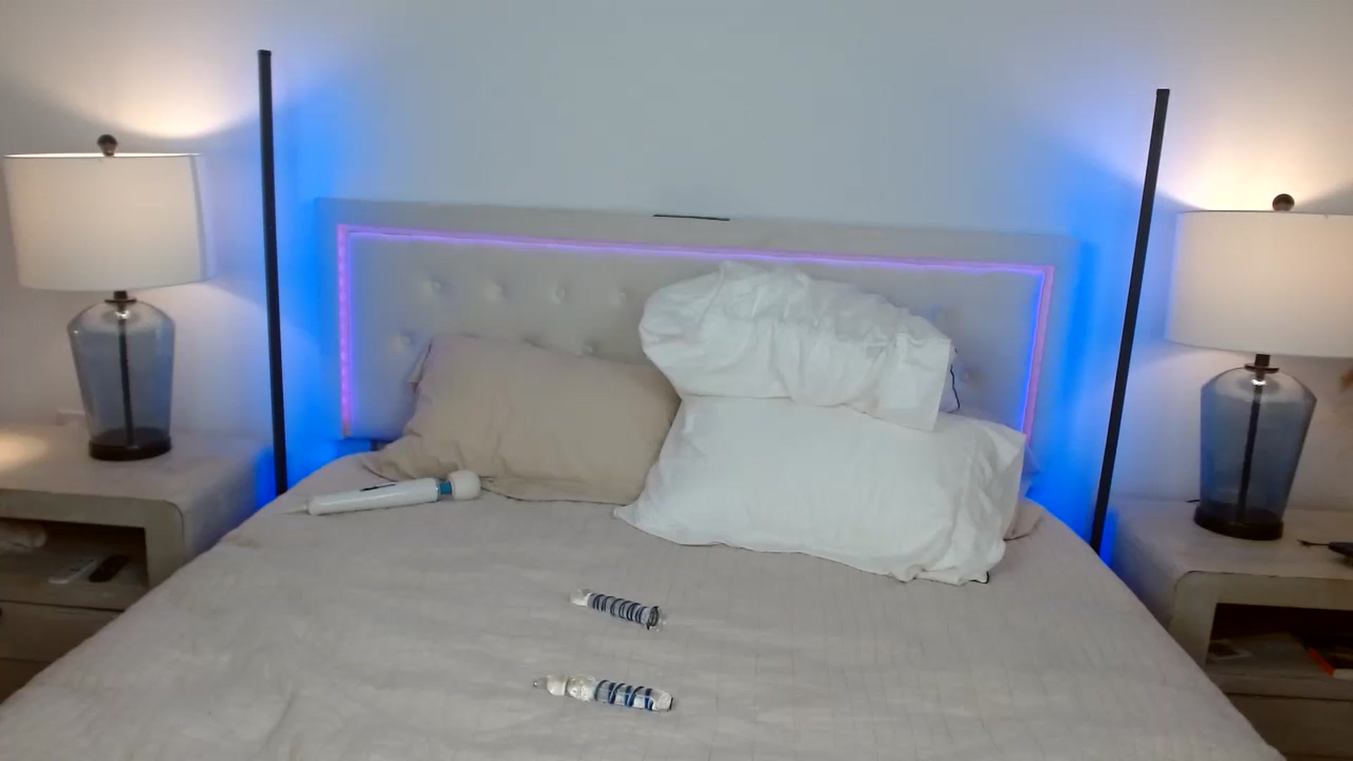 Gallery image thumbnail from SammieAdams's myfreecams stream on, 05/11/2026, 16:05 image 3 of 20