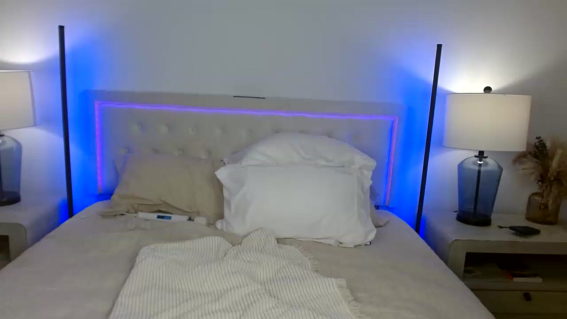 Gallery image thumbnail from SammieAdams's myfreecams stream on, 05/11/2026, 16:33 image 7 of 20