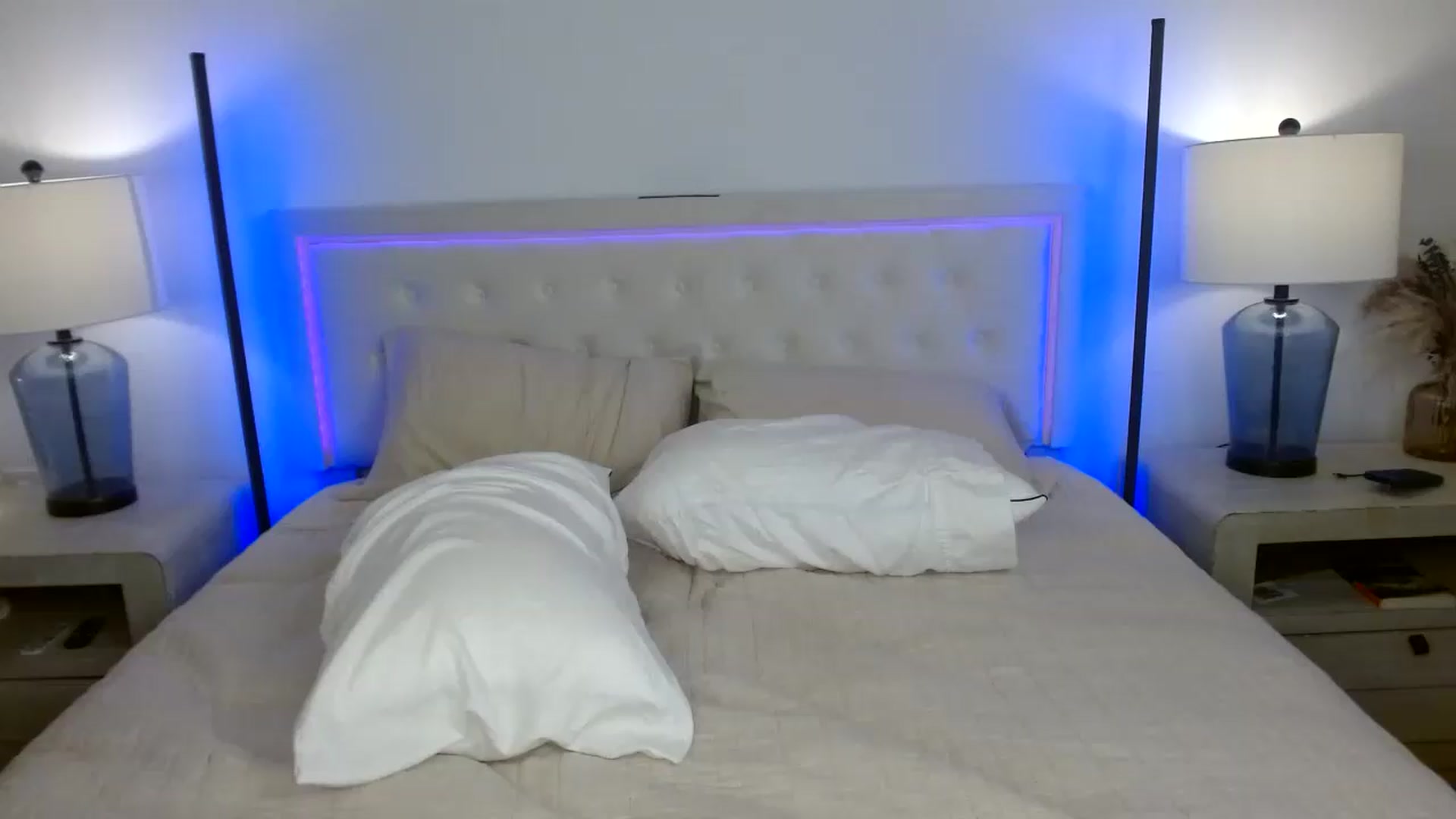 Gallery image thumbnail from SammieAdams's myfreecams stream on, 05/11/2026, 17:36 image 1 of 20