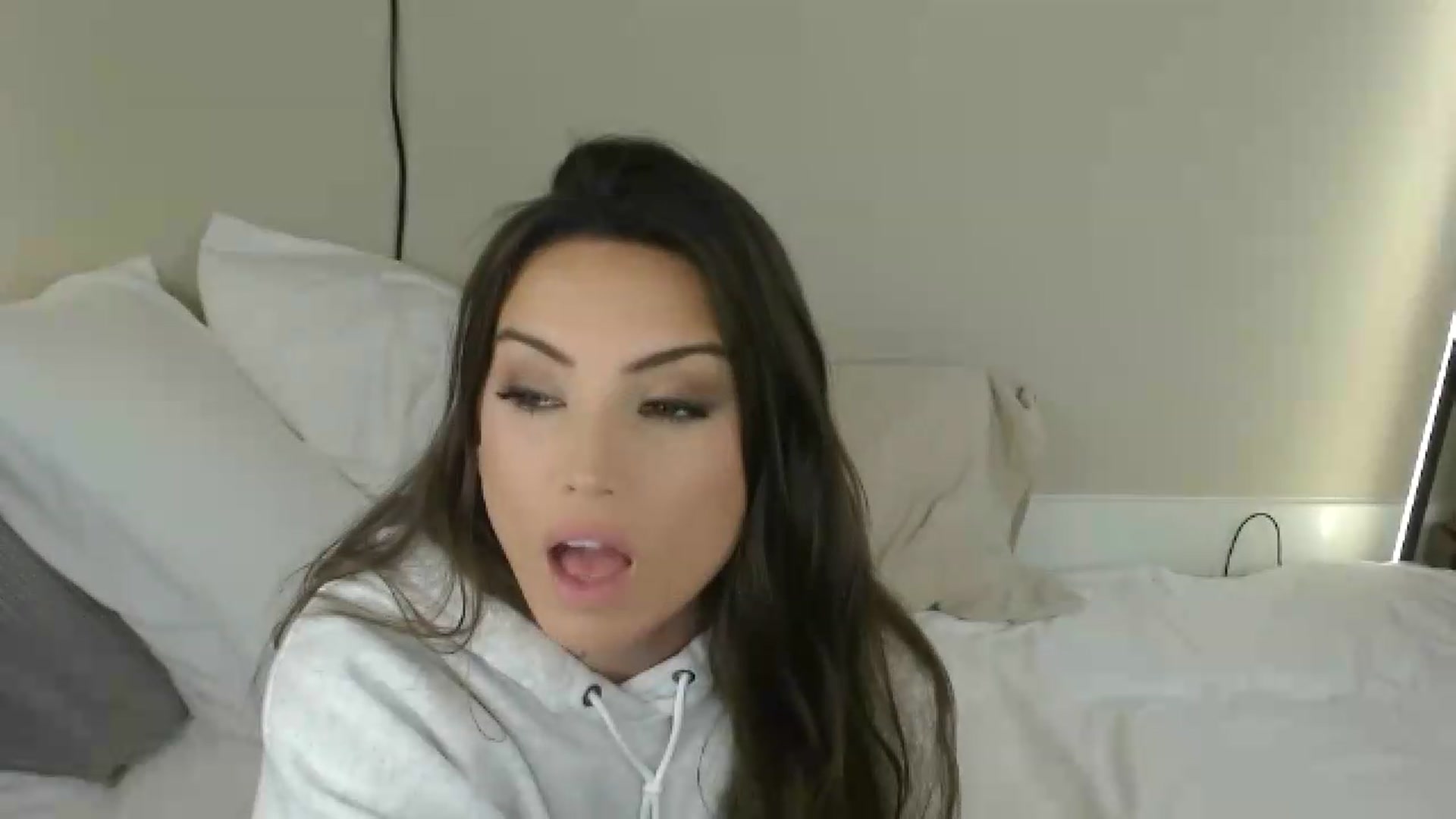 Gallery image thumbnail from SammieAdams's myfreecams stream on, 06/02/2026, 22:46 image 6 of 20