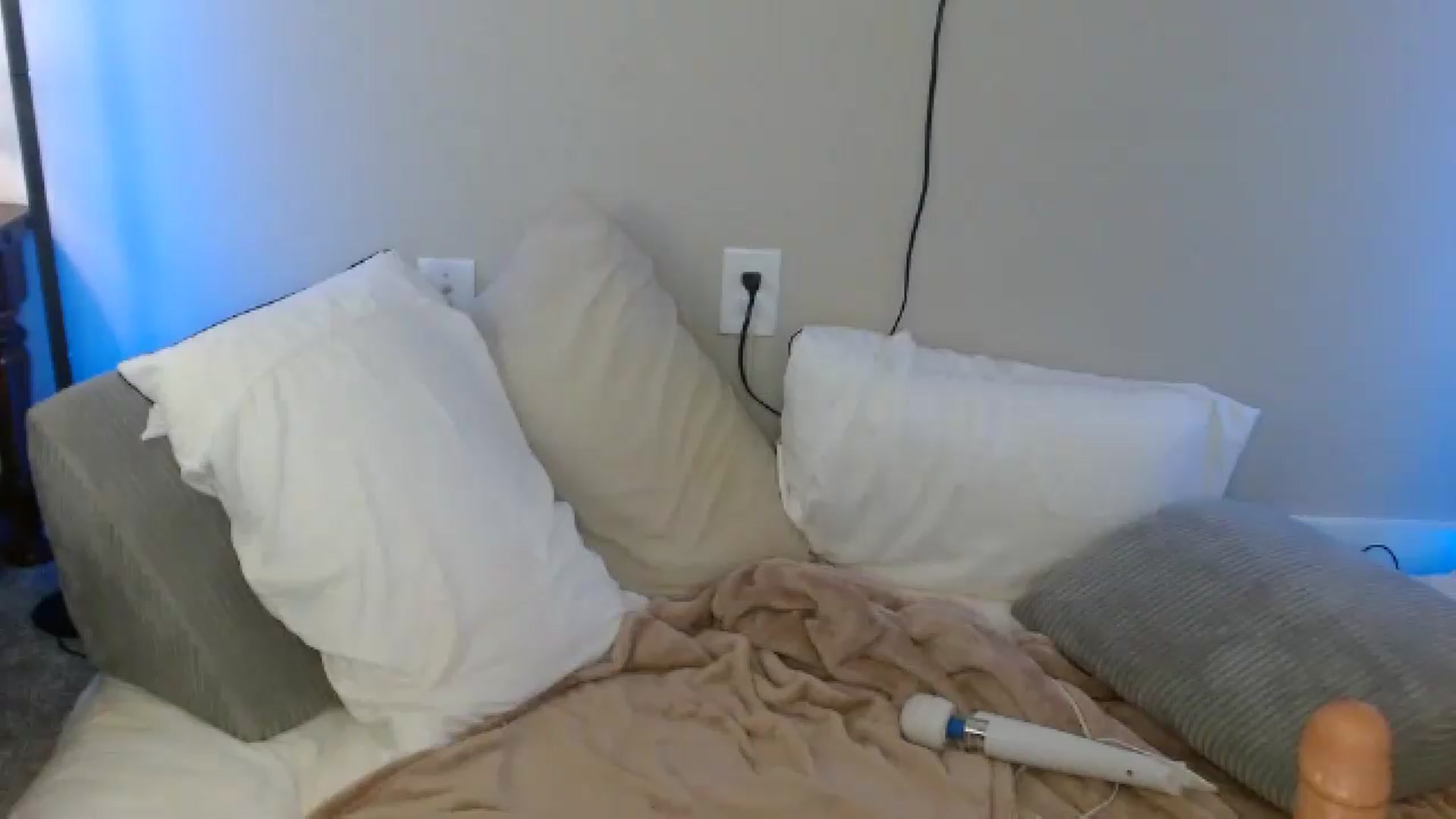 Gallery image thumbnail from SammieAdams's myfreecams stream on, 06/28/2026, 18:04 image 14 of 20