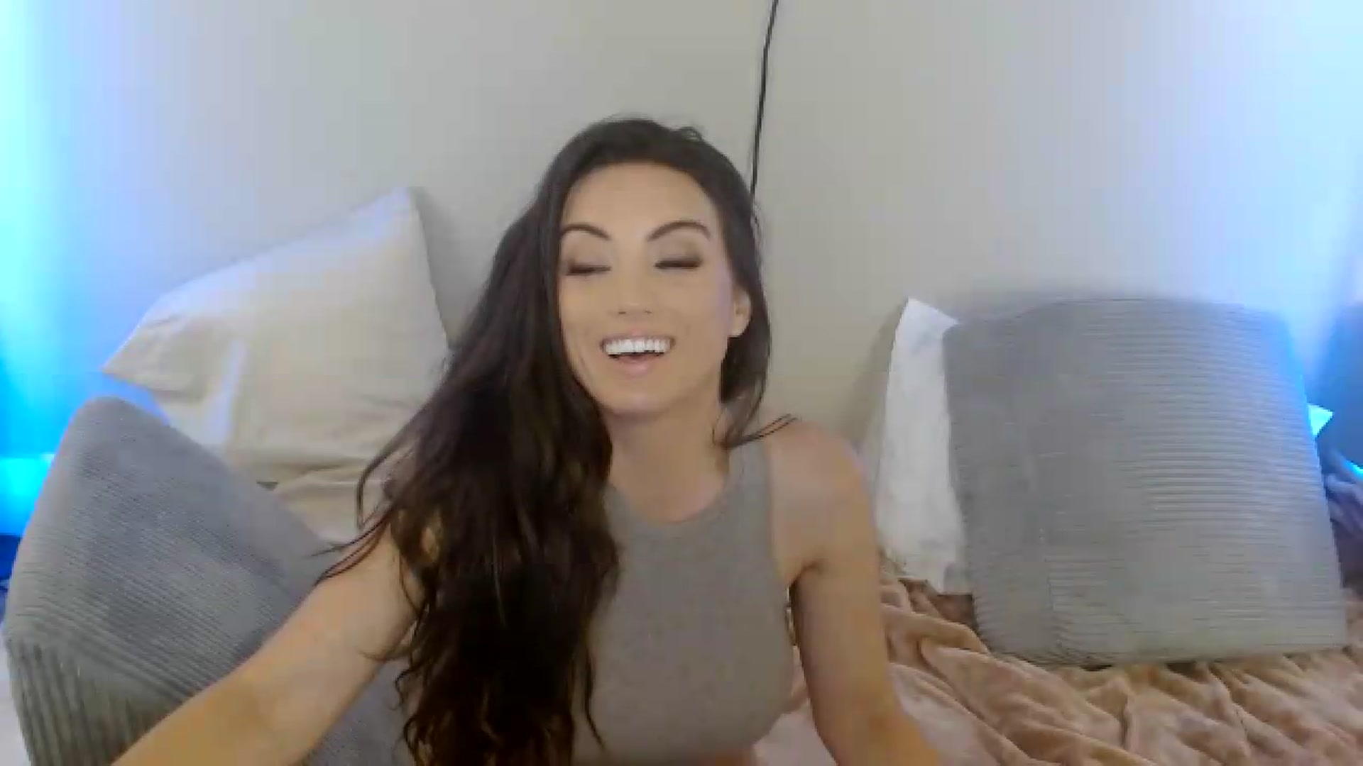 Gallery image thumbnail from SammieAdams's myfreecams stream on, 07/01/2026, 19:19 image 15 of 20