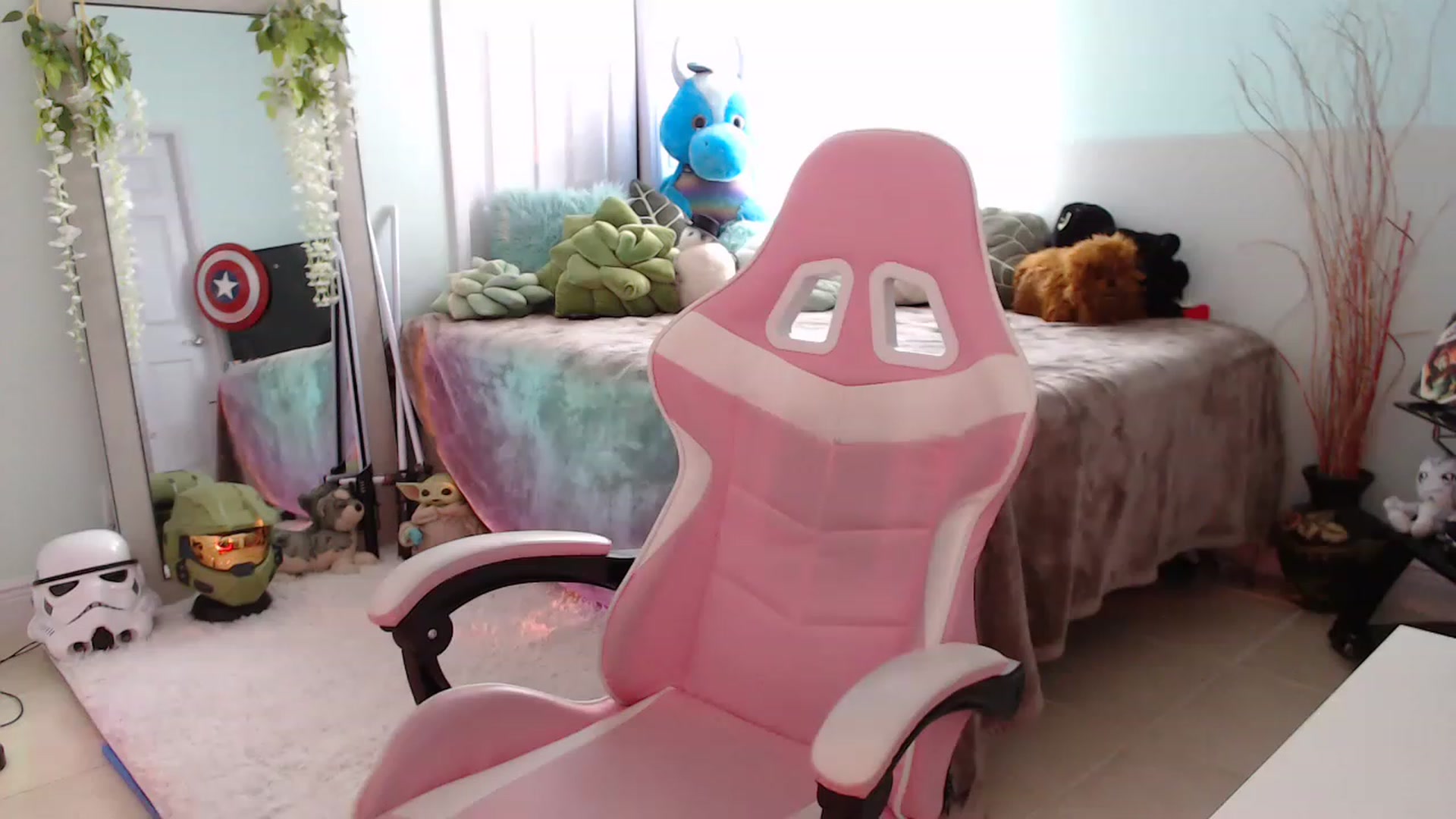 Gallery image thumbnail from Sammigrey_'s myfreecams stream on, 11/22/2022, 17:52 image 19 of 20