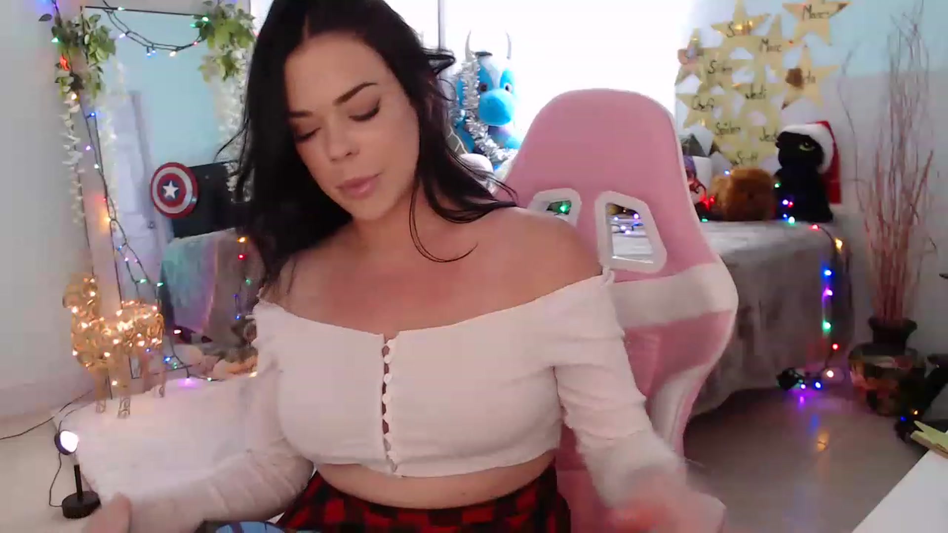 Gallery image thumbnail from Sammigrey_'s myfreecams stream on, 12/07/2022, 17:24 image 16 of 20