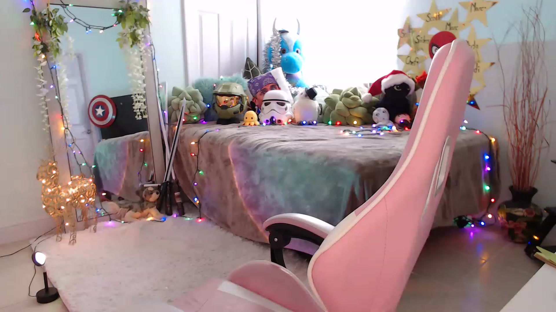 Gallery image thumbnail from Sammigrey_'s myfreecams stream on, 12/07/2022, 17:24 image 19 of 20