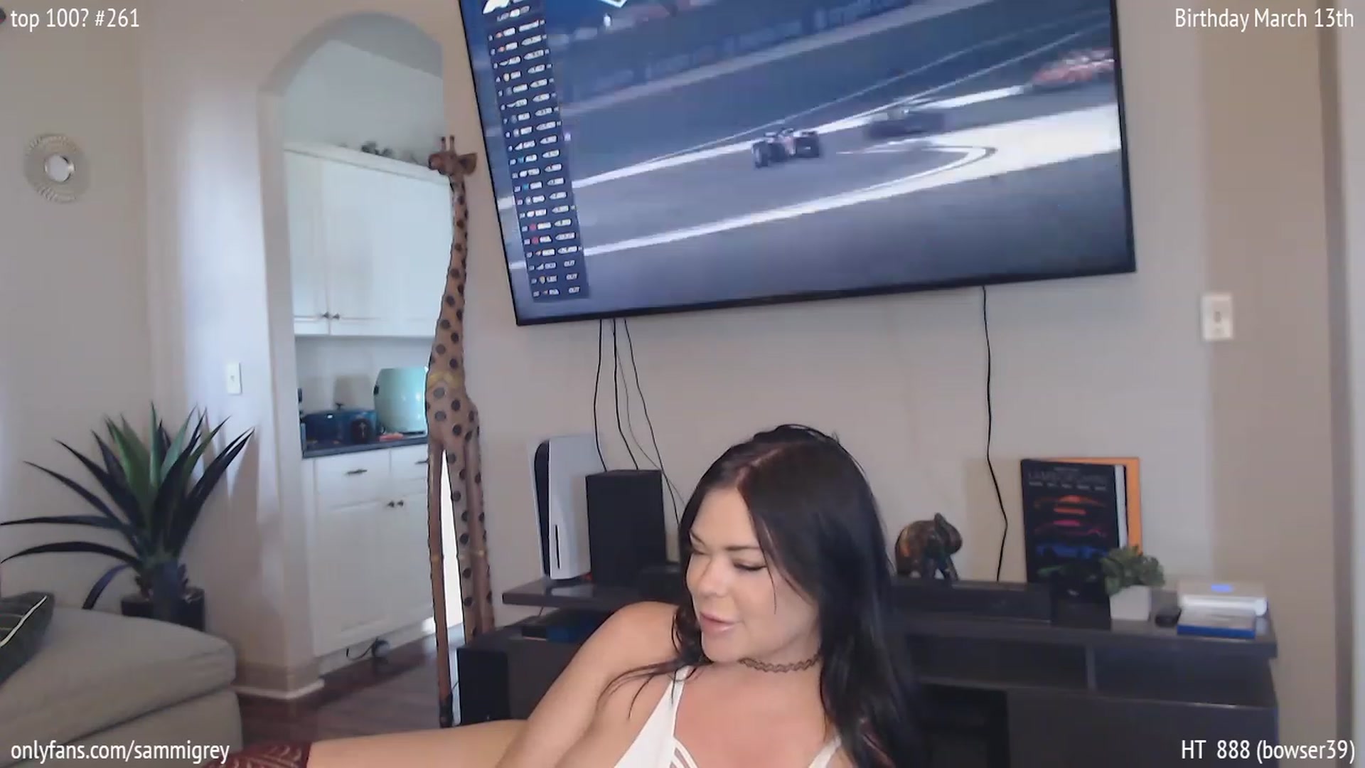 Gallery image thumbnail from Sammigrey_'s myfreecams stream on, 03/05/2023, 16:52 image 17 of 20