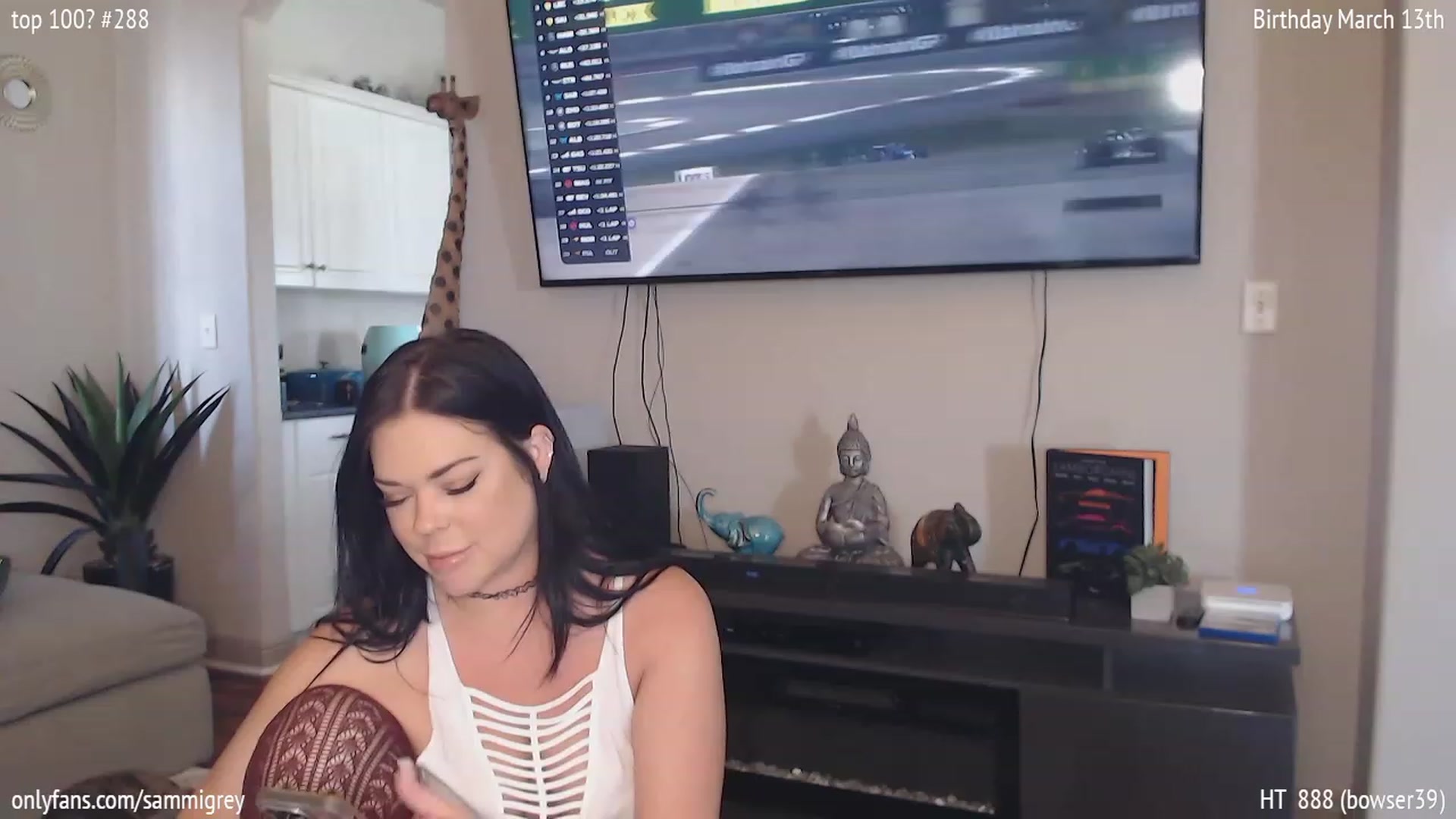 Gallery image thumbnail from Sammigrey_'s myfreecams stream on, 03/05/2023, 16:52 image 12 of 20
