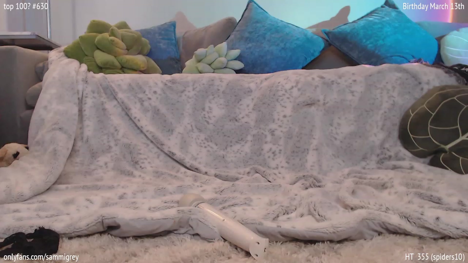 Gallery image thumbnail from Sammigrey_'s myfreecams stream on, 03/18/2023, 19:25 image 1 of 20