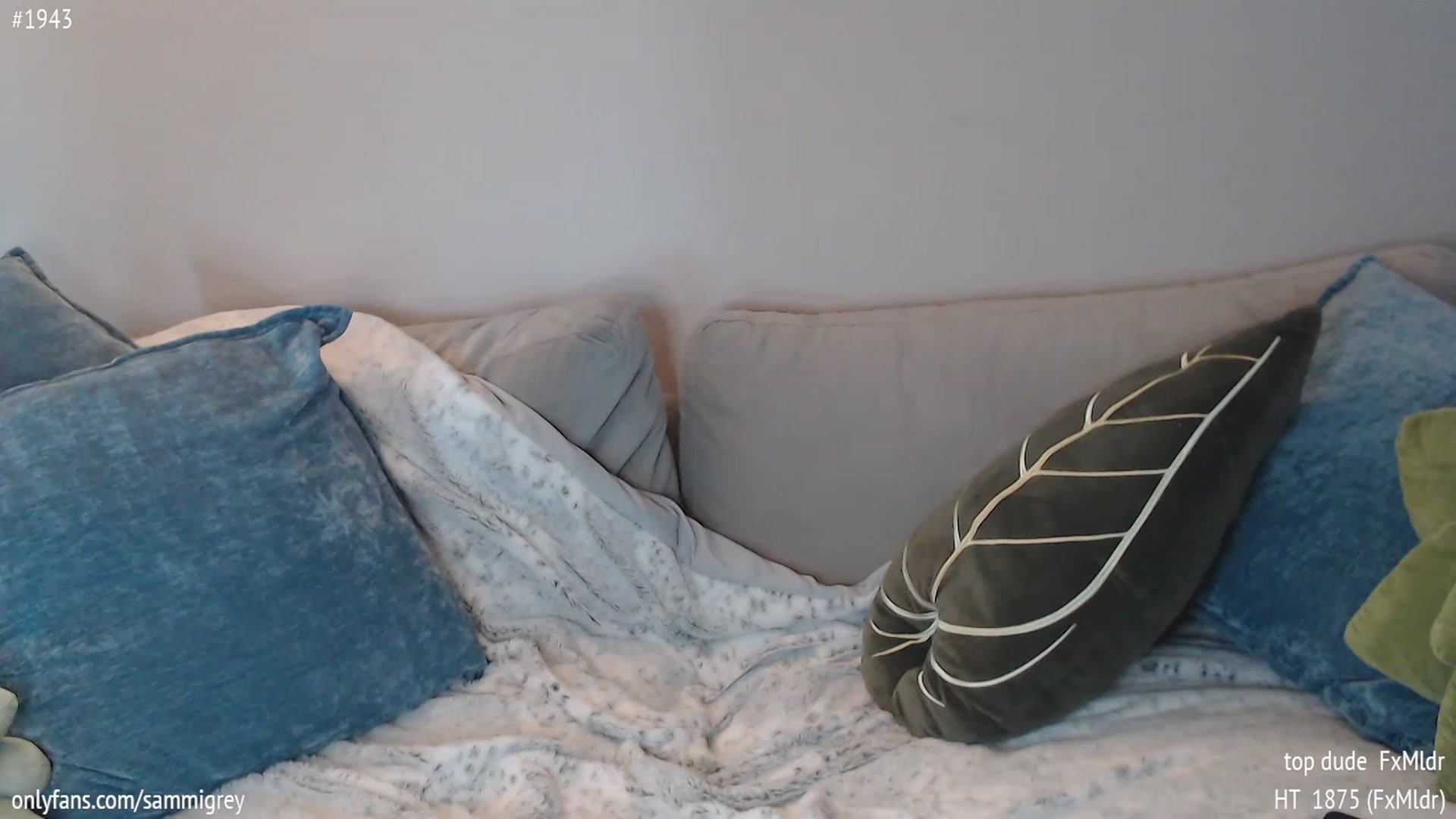 Gallery image thumbnail from Sammigrey_'s myfreecams stream on, 04/12/2023, 19:18 image 10 of 20